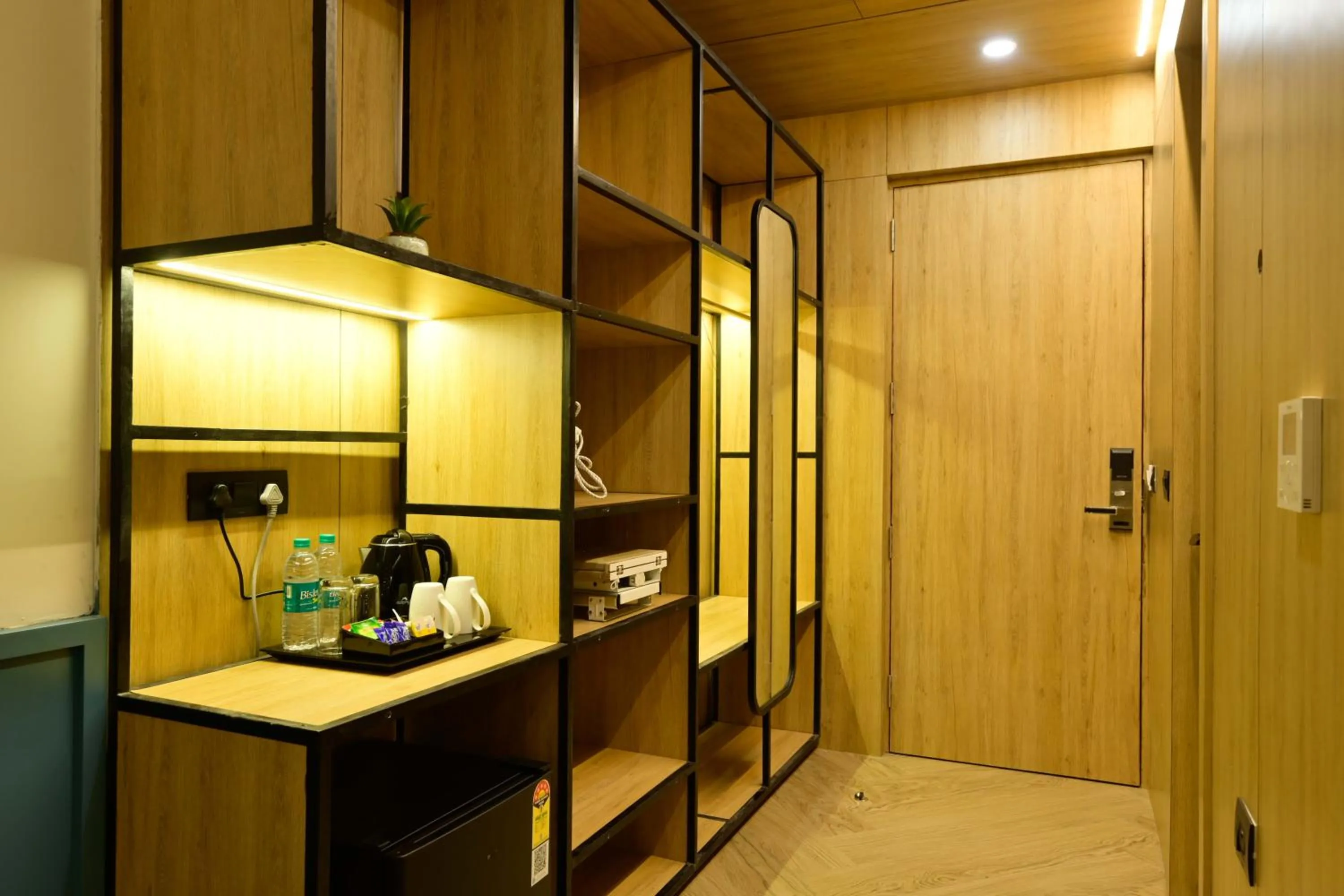 wardrobe in THE PARK GATE