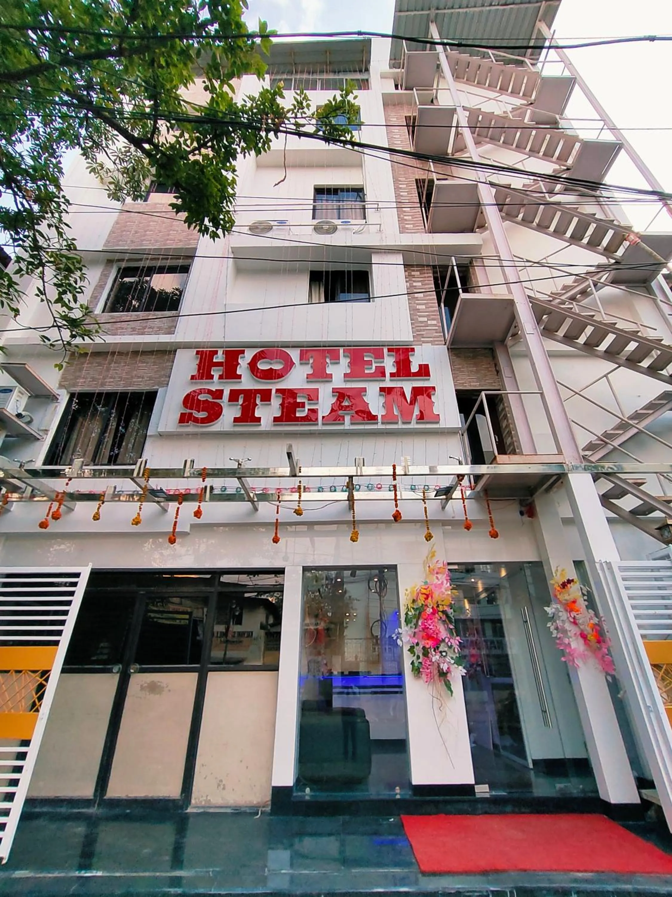 HOTEL STEAM