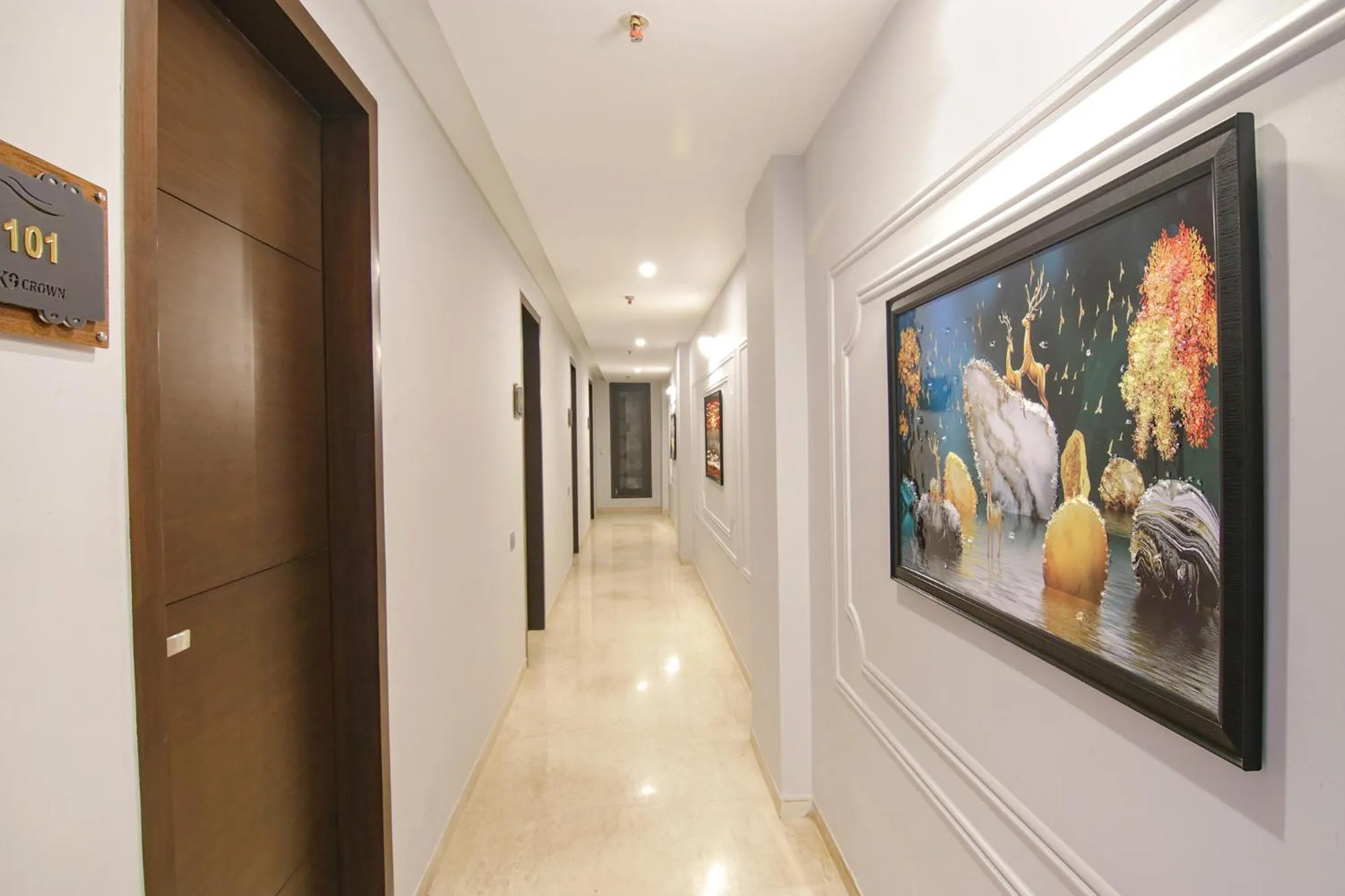 Lobby or reception in FabHotel Prime K9 Crown