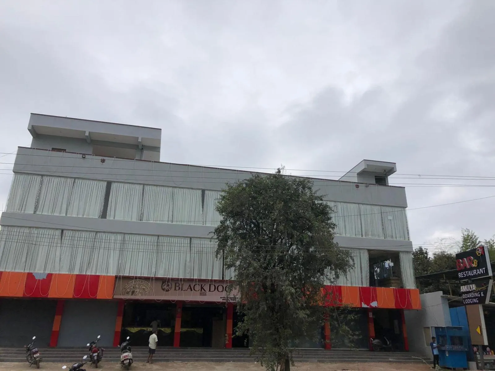 Property building in Hotel Amulya Regency