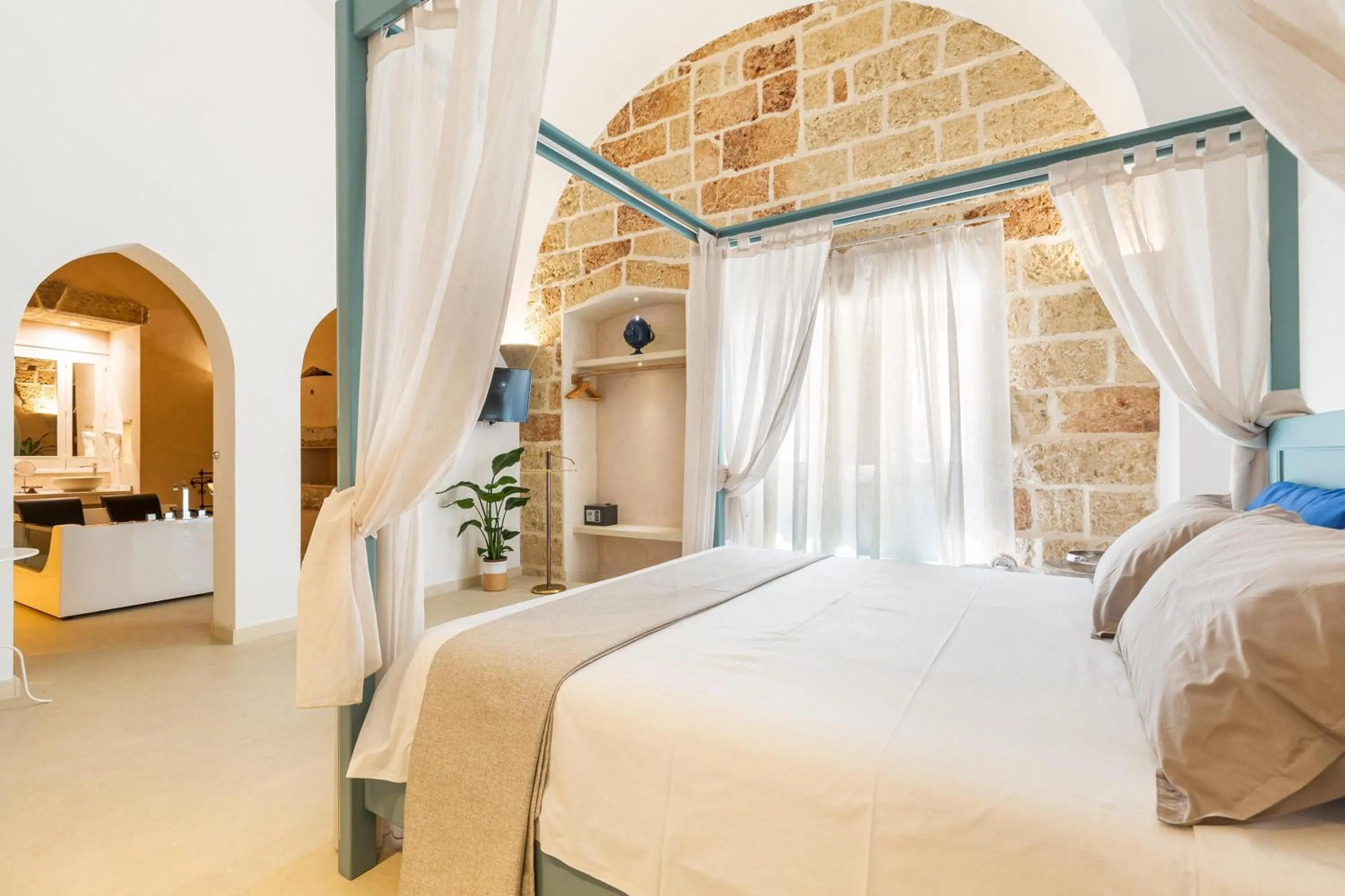 Le Mule Suite and Rooms - Specchia