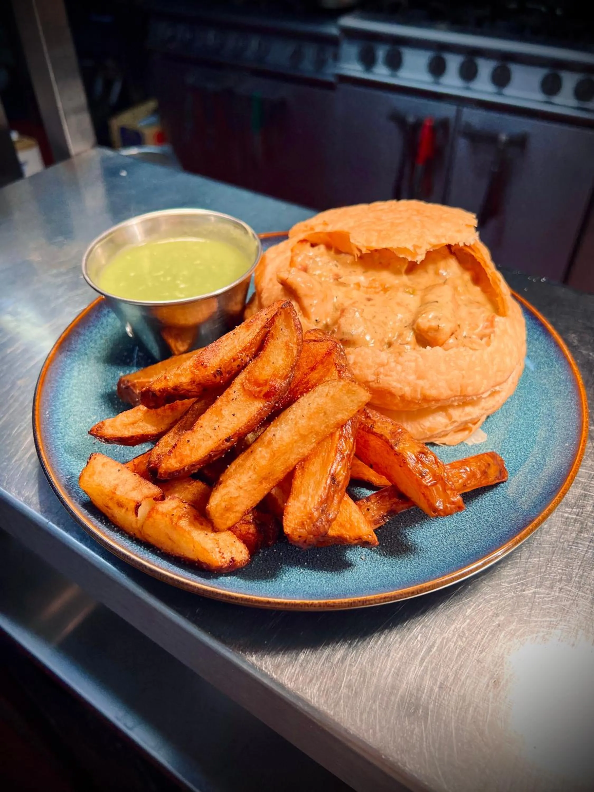 Restaurant/places to eat in The Reindeer Inn