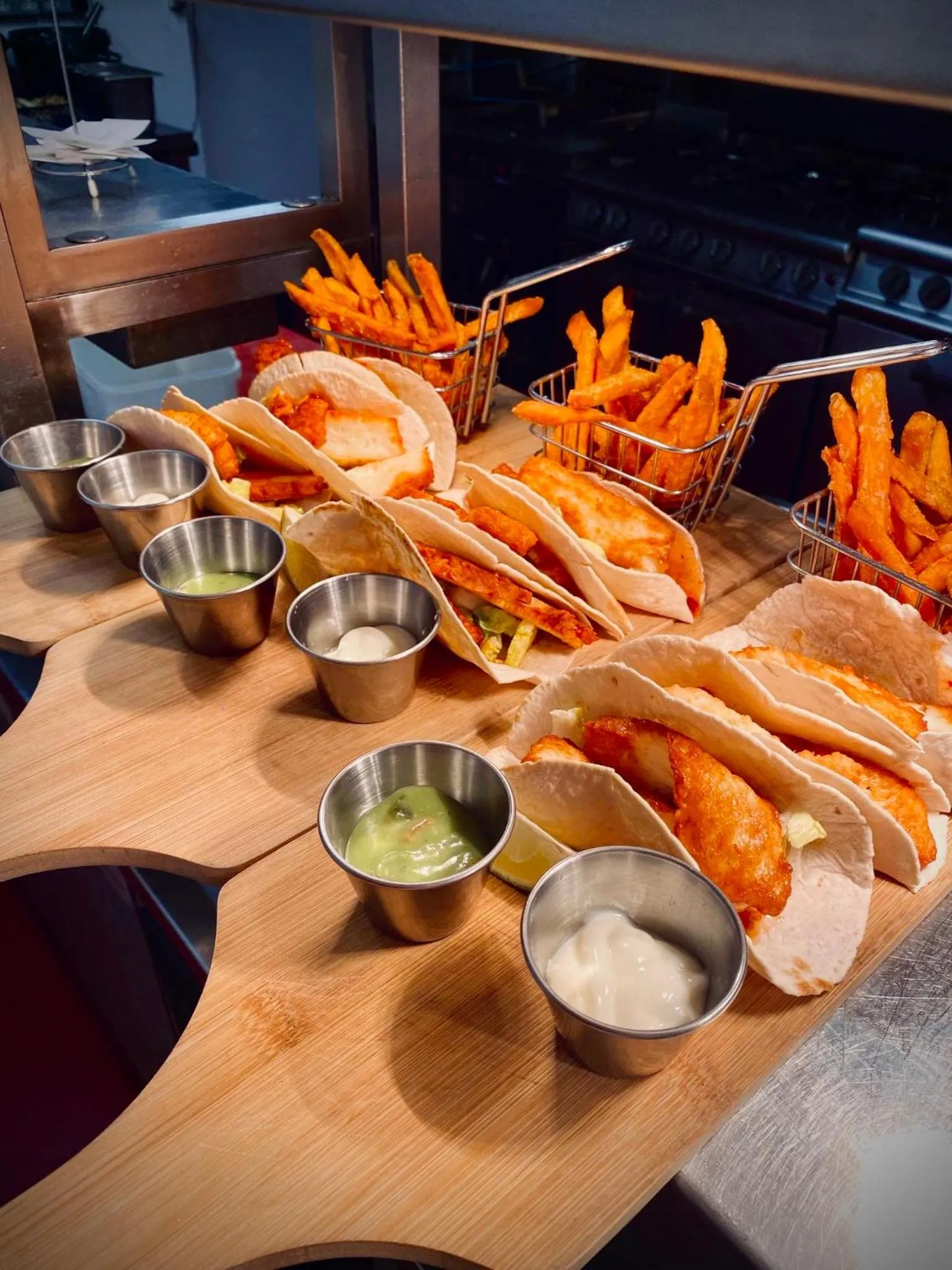 Restaurant/places to eat in The Reindeer Inn