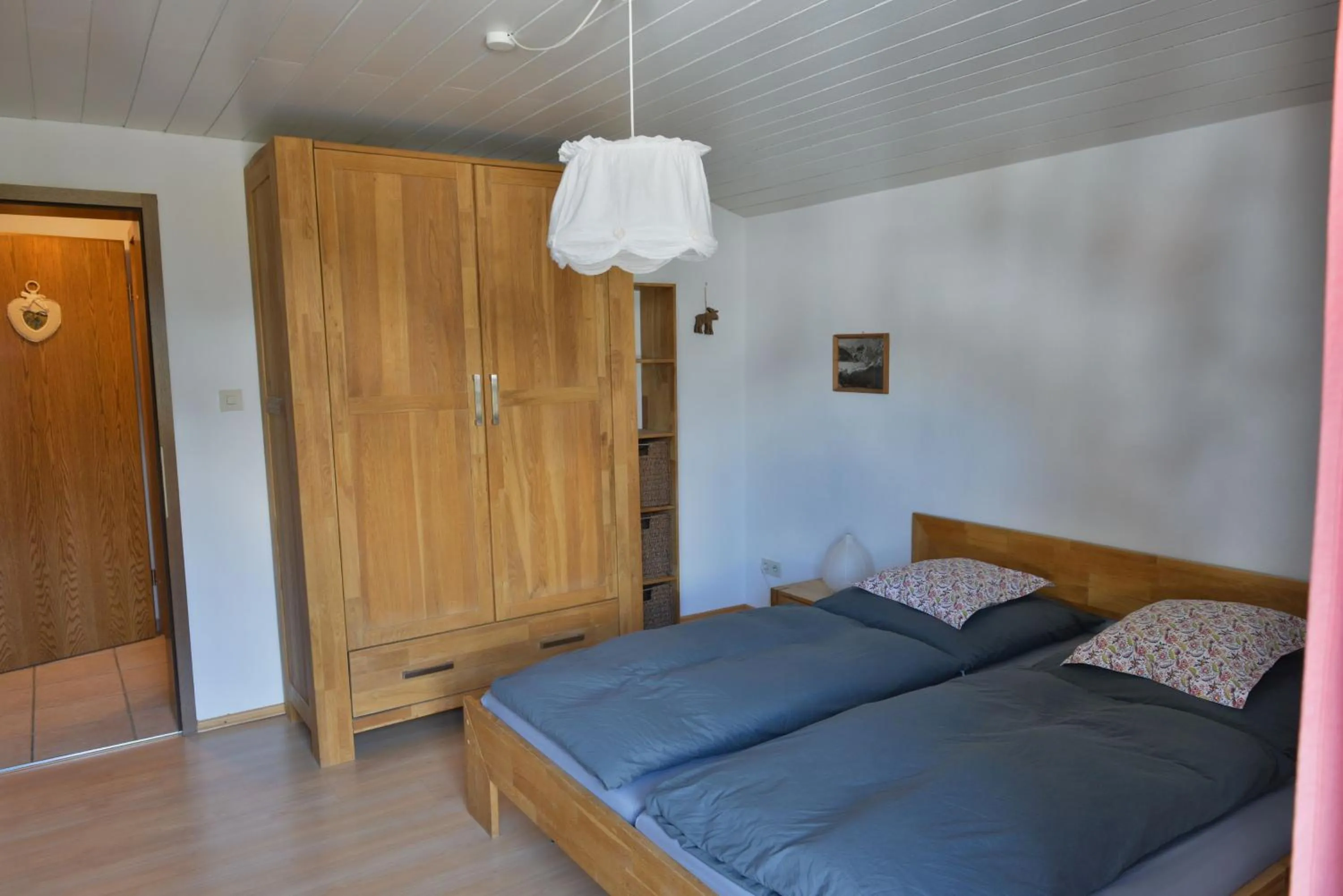 Bedroom, Bed in Bergführer-Hüsle
