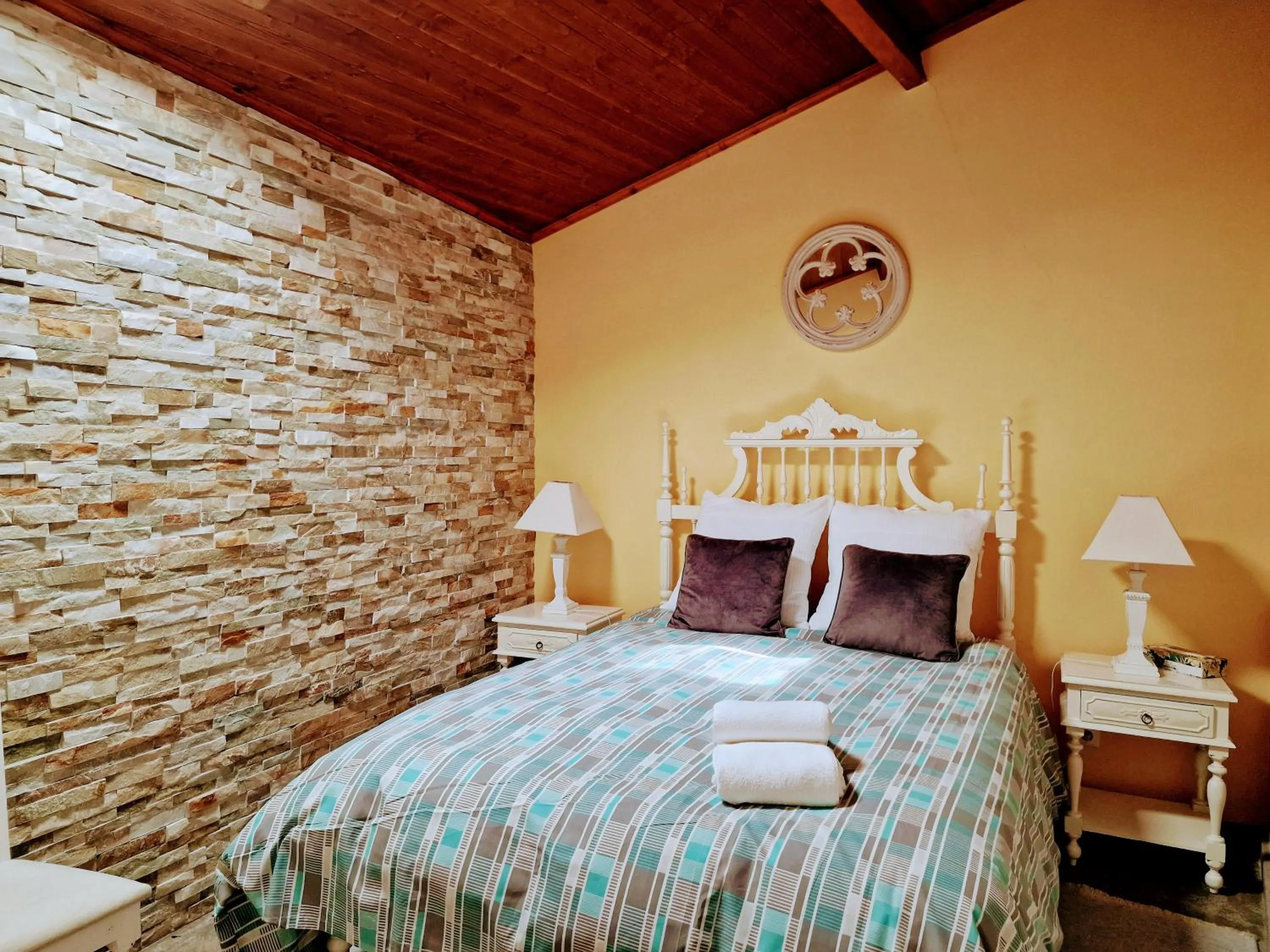Bed in Casa das Azenhas by Lisbon Village Apartments