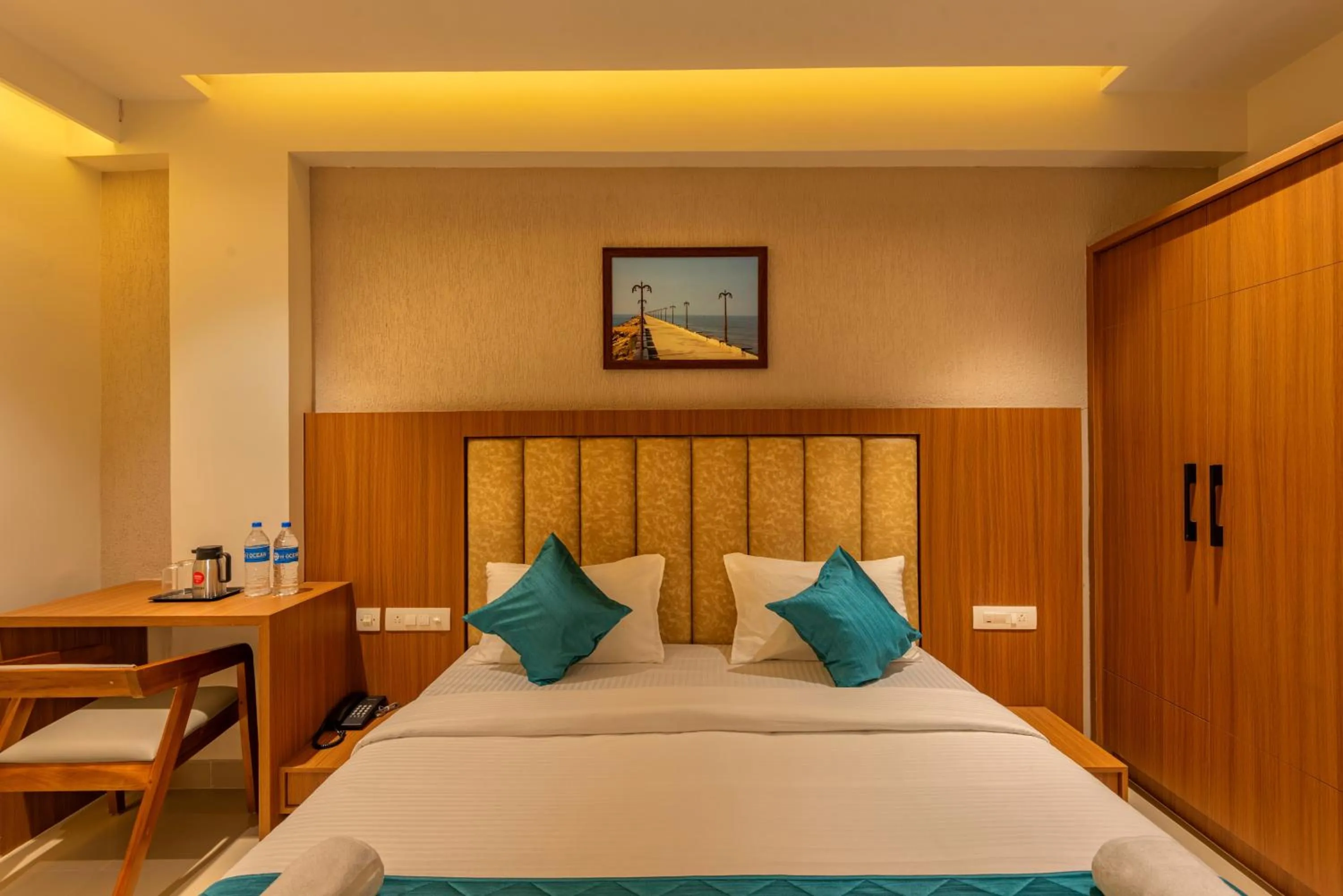 Bedroom, Bed in Hotel Stay Bella Kozhikode