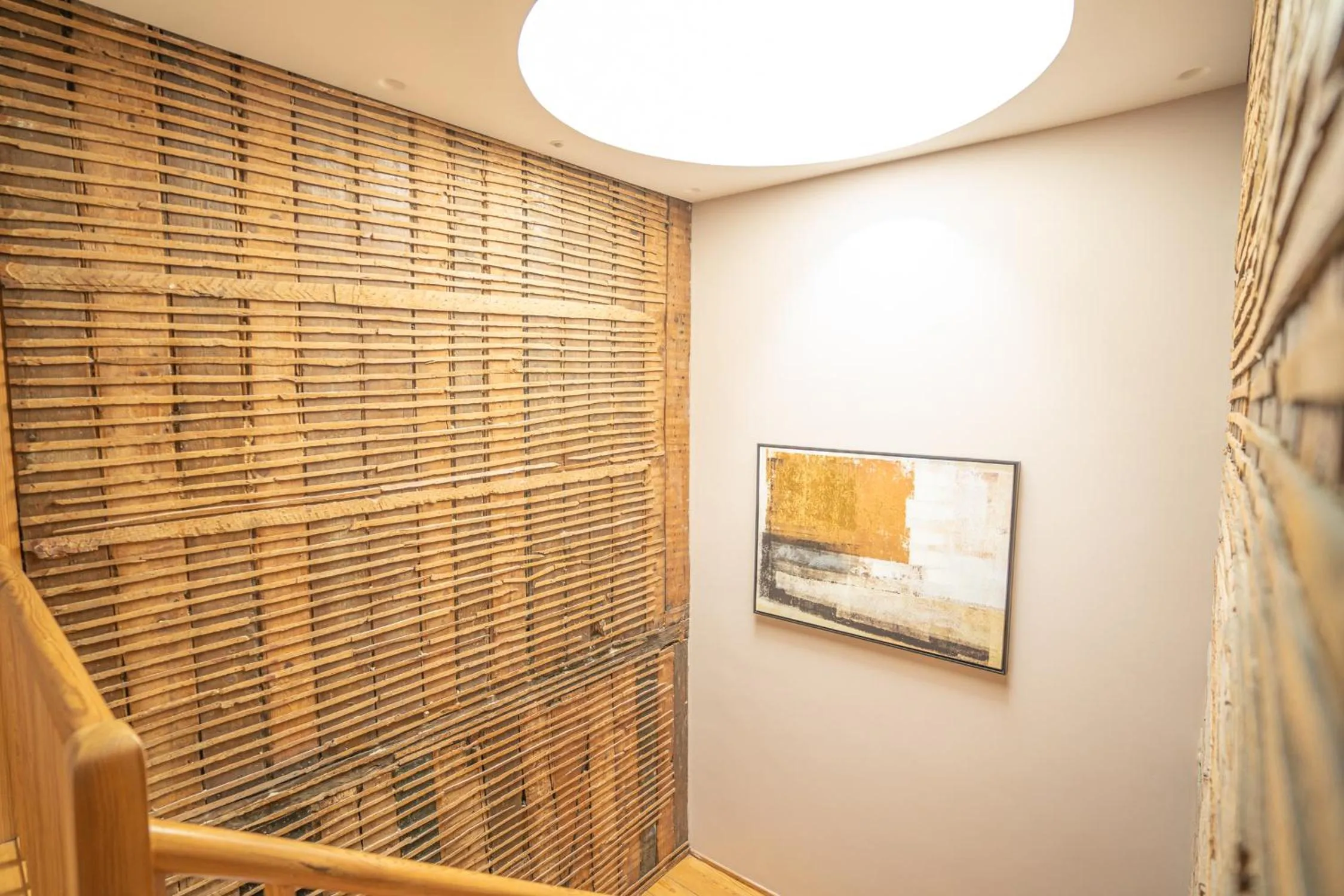 Property building in FLORES 36 by YoursPorto