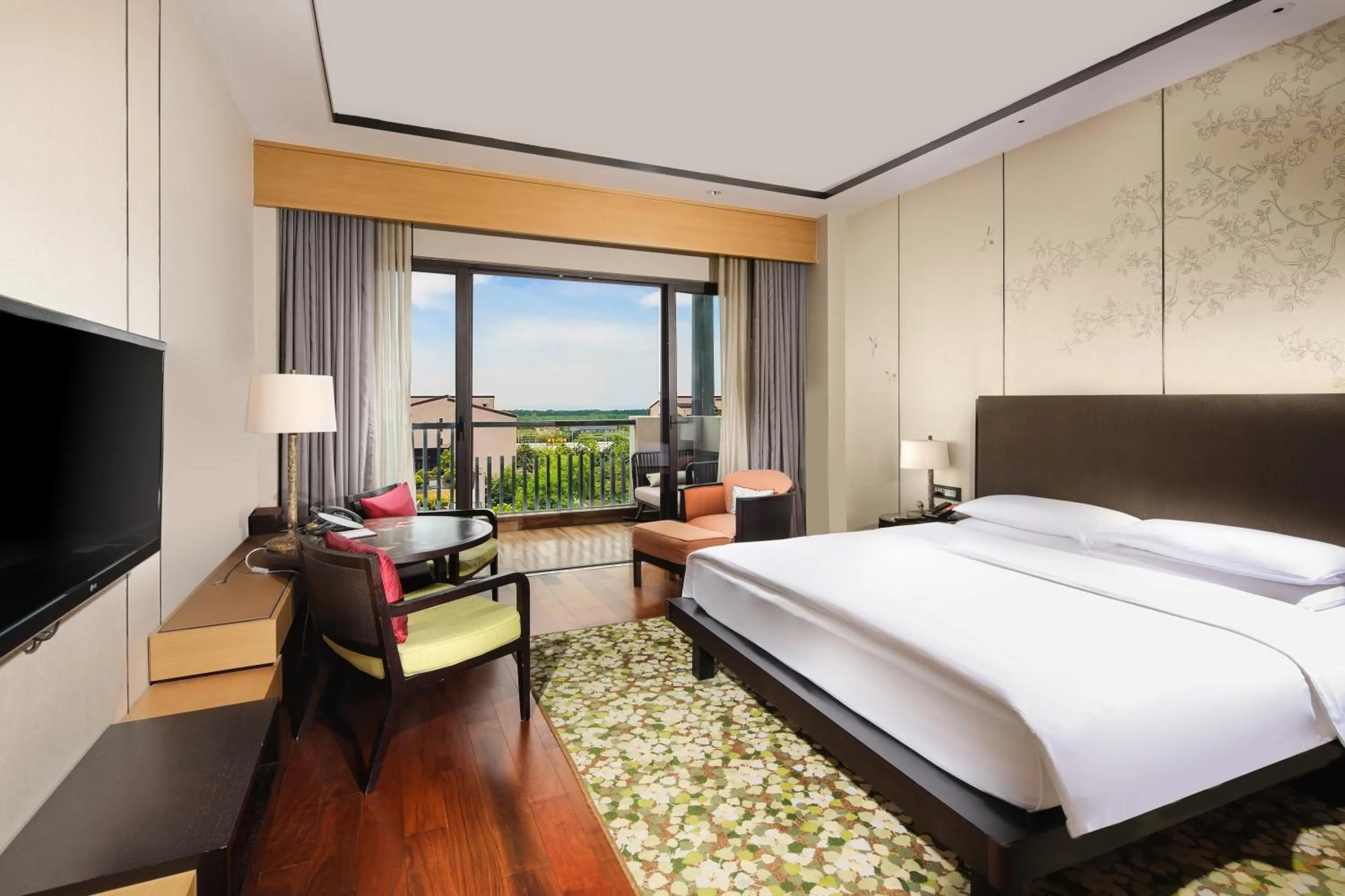 Bed in Hyatt Regency Chongming