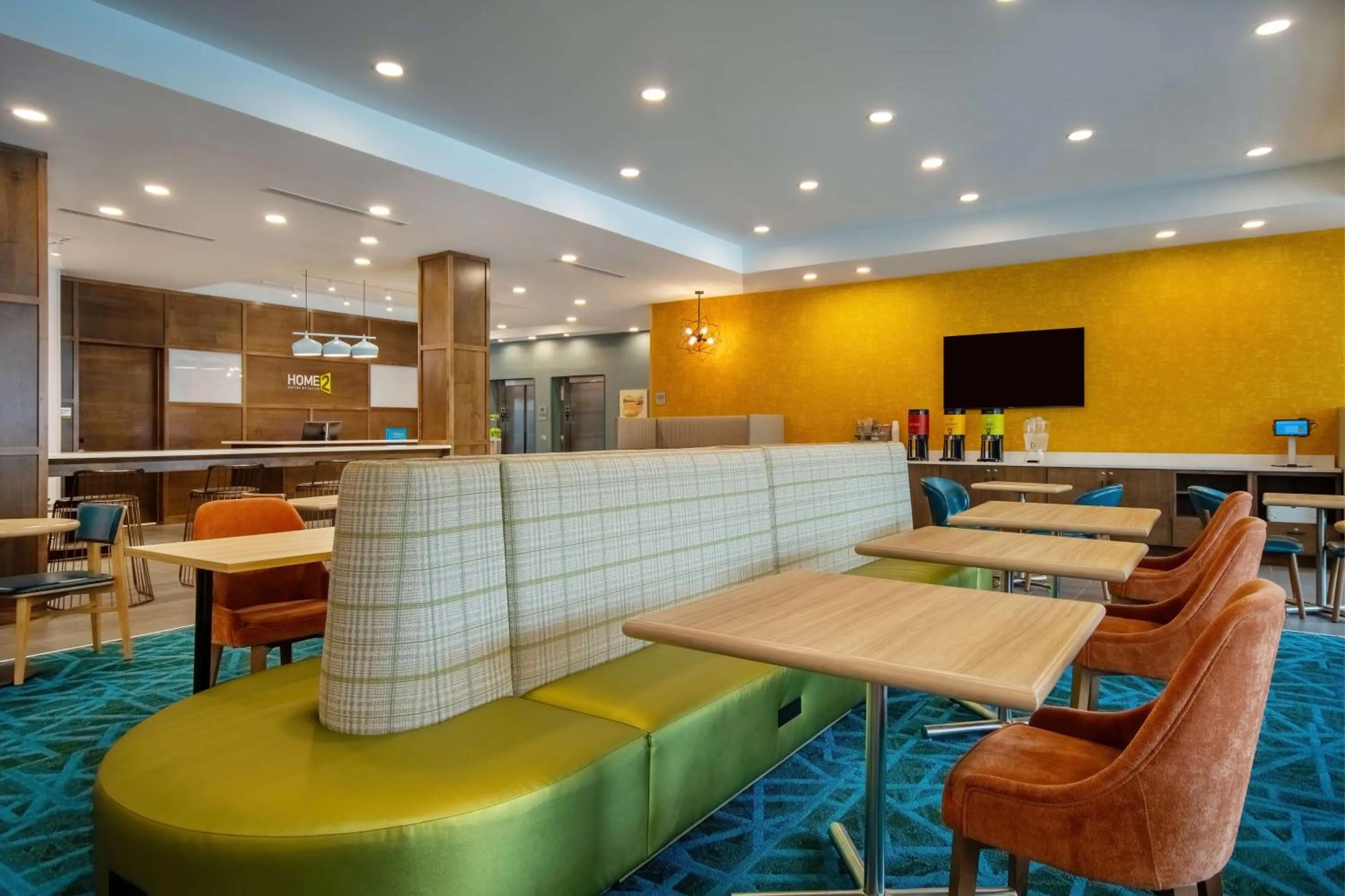 Lobby or reception in Home2 Suites By Hilton West Chester Cincinnati