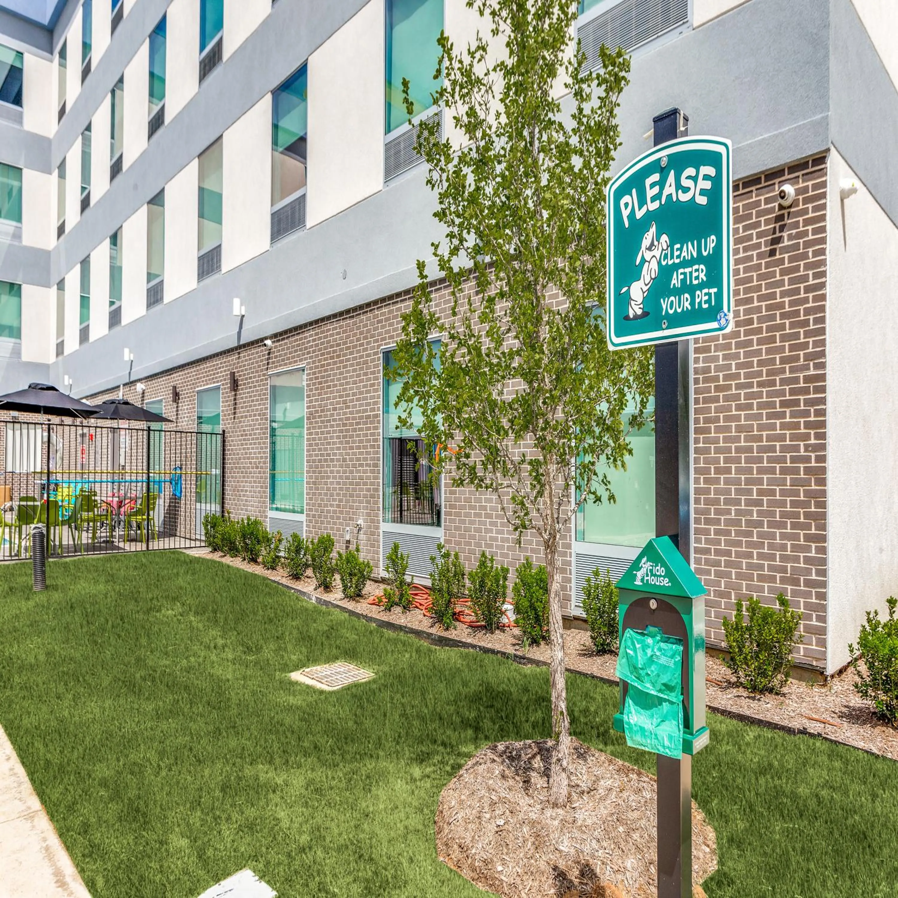 Pets in Home2 Suites By Hilton Fort Worth Arlington West