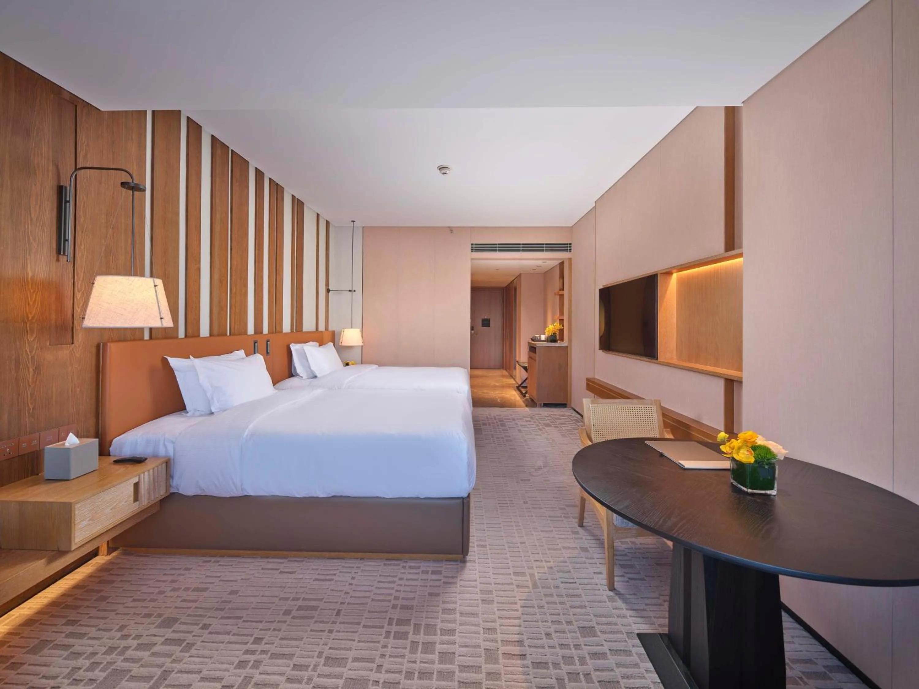 Bed in DoubleTree by Hilton Changbaishan Hot Spring