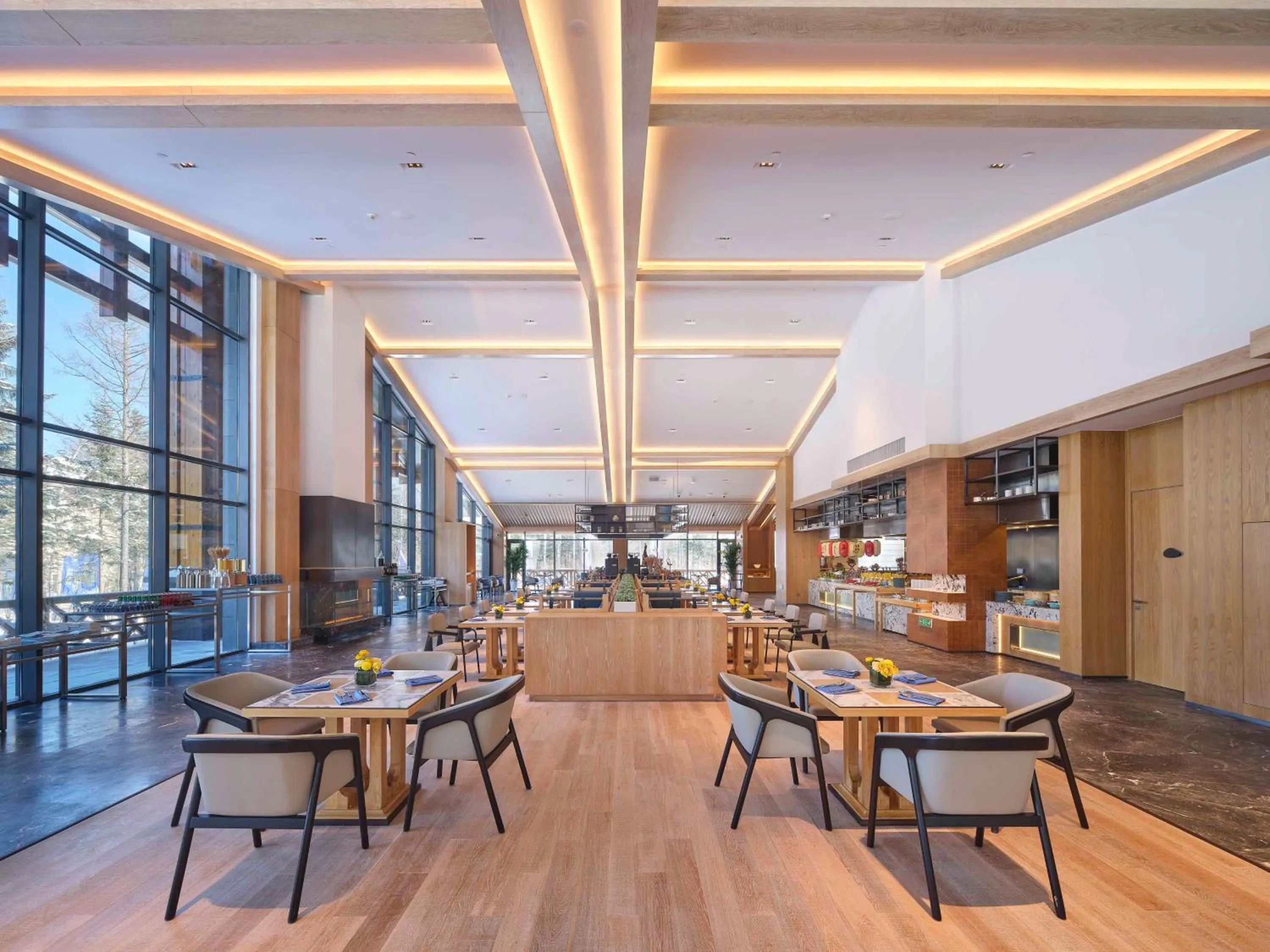 Restaurant/places to eat in DoubleTree by Hilton Changbaishan Hot Spring