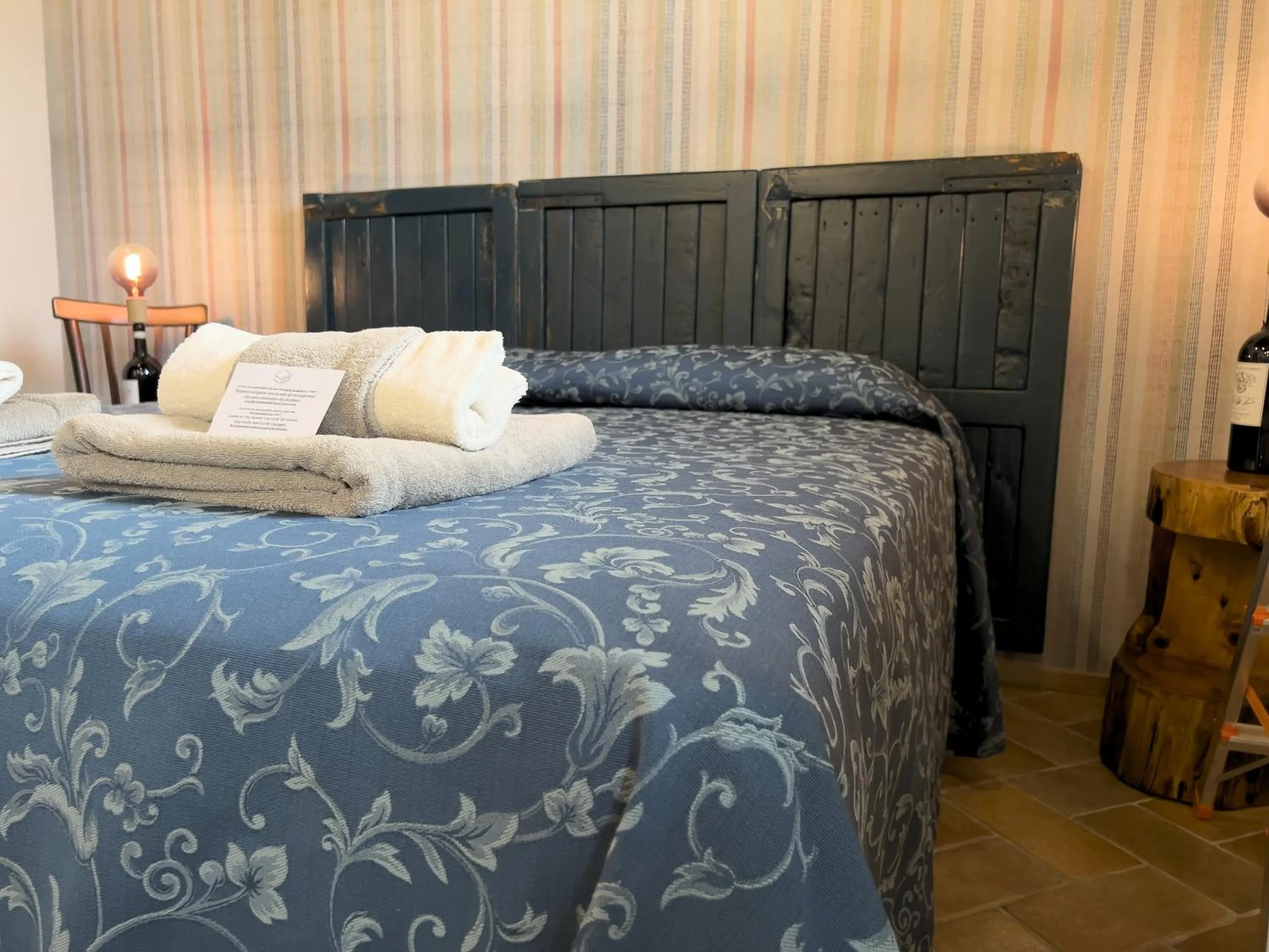 Bed in Relais Cocci Grifoni - Panoramic Wine Resort