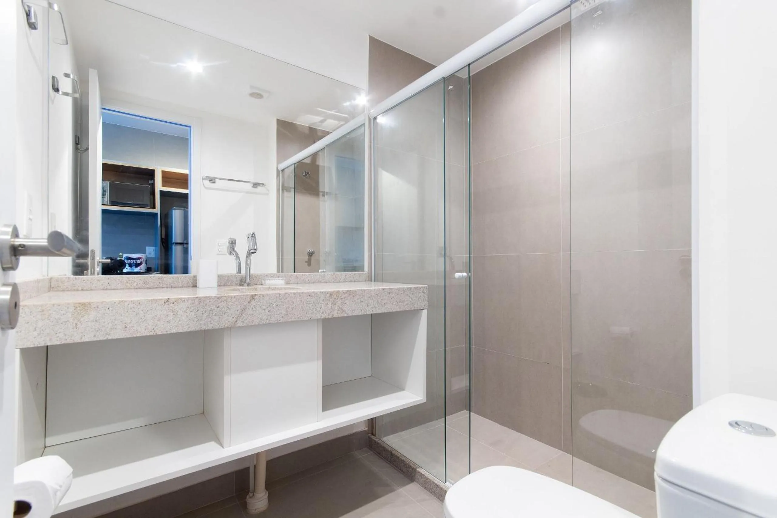 Toilet in Rooftop.470 Recife by Carpediem