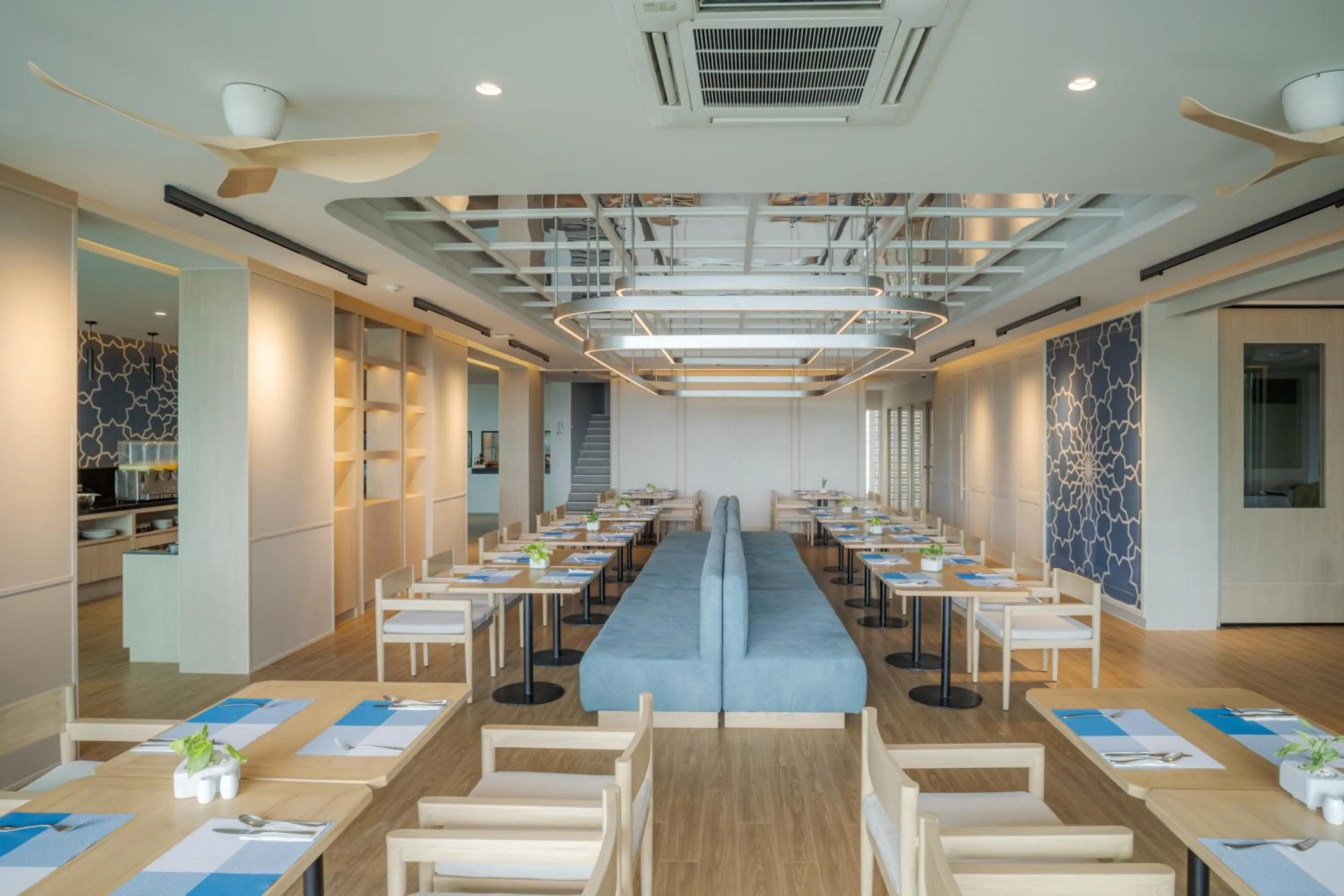 Restaurant/places to eat in The Yama Hotel Phuket