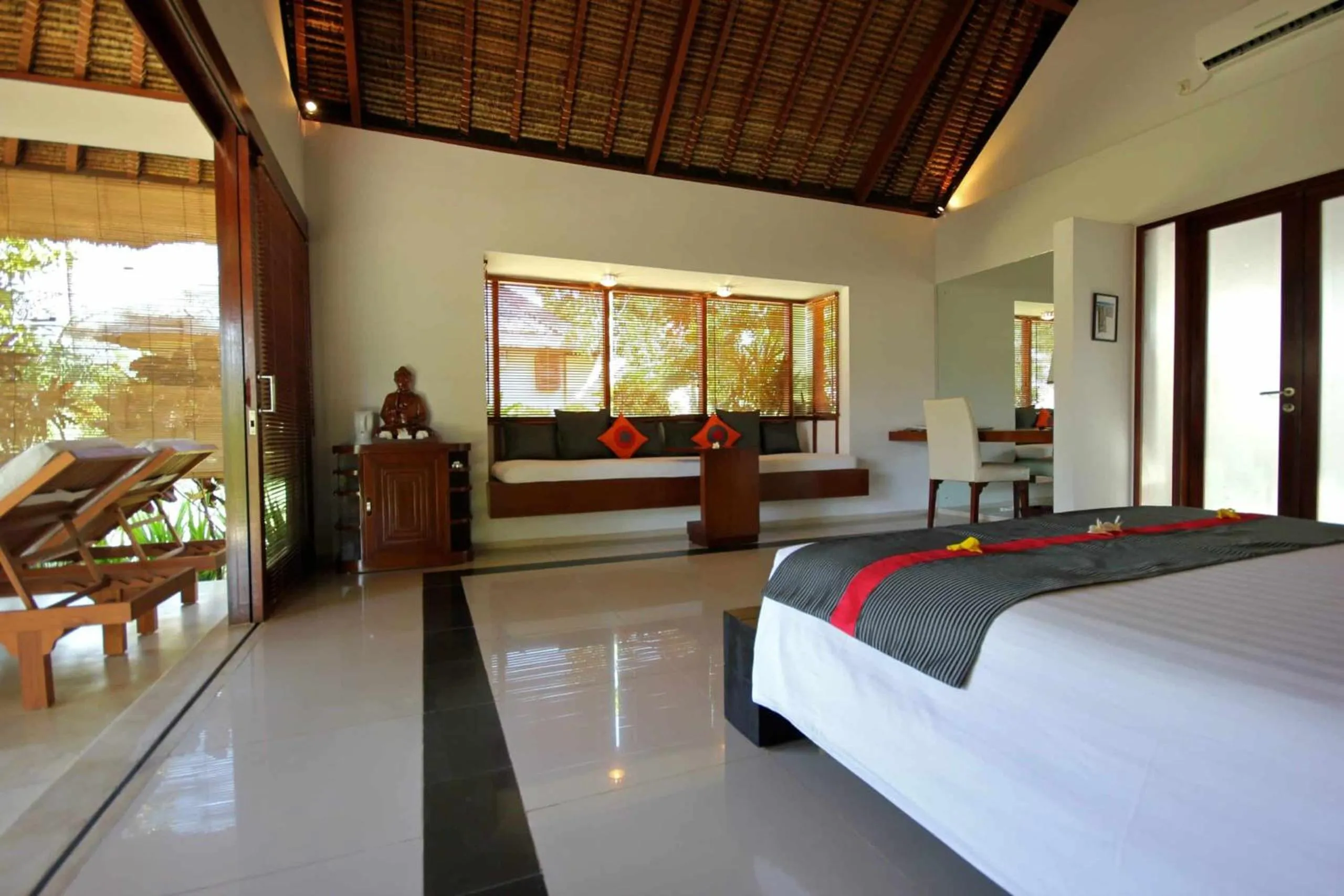 Bedroom, Bed in Siddhartha Oceanfront Resort & Spa Bali