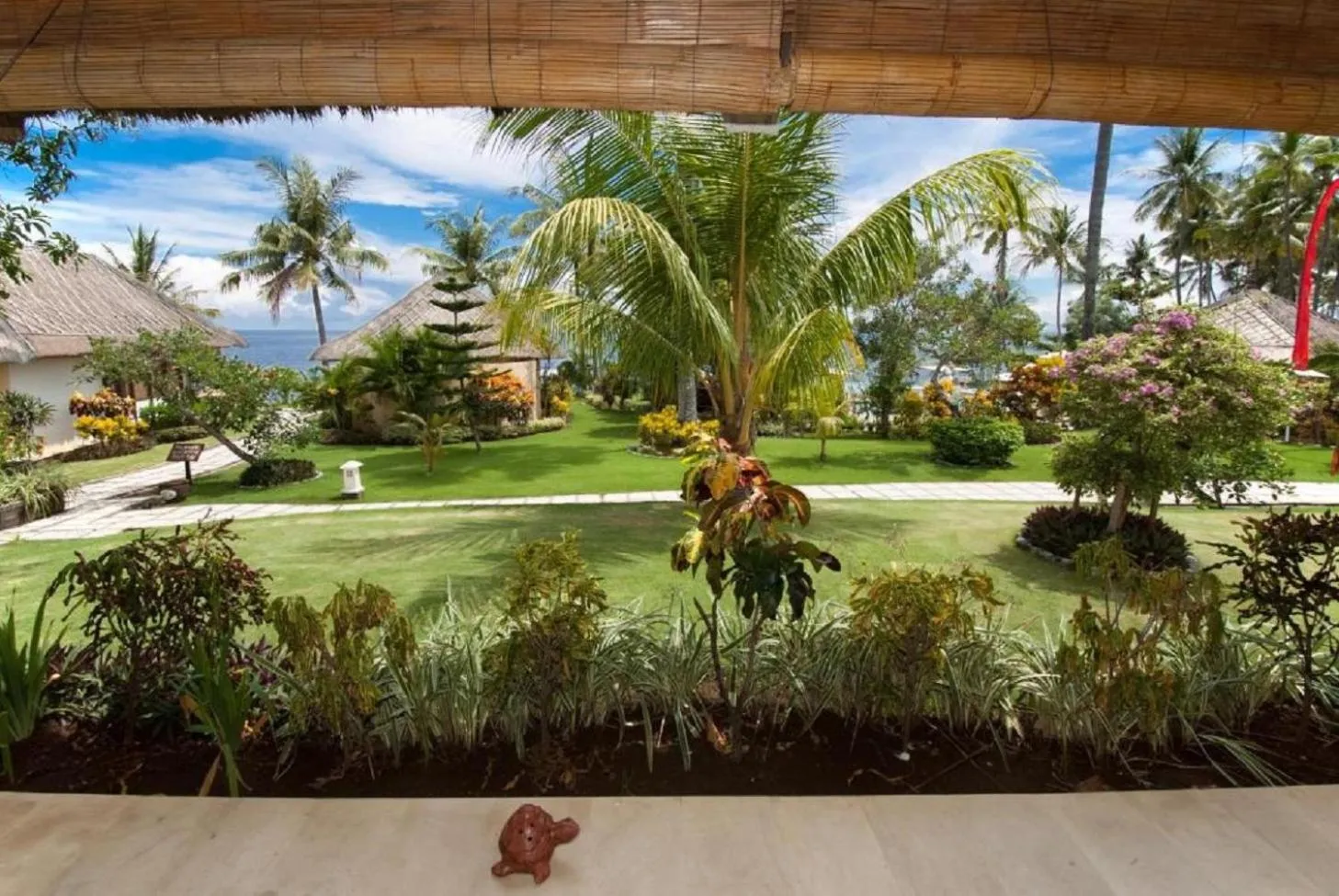 Garden in Siddhartha Oceanfront Resort & Spa Bali