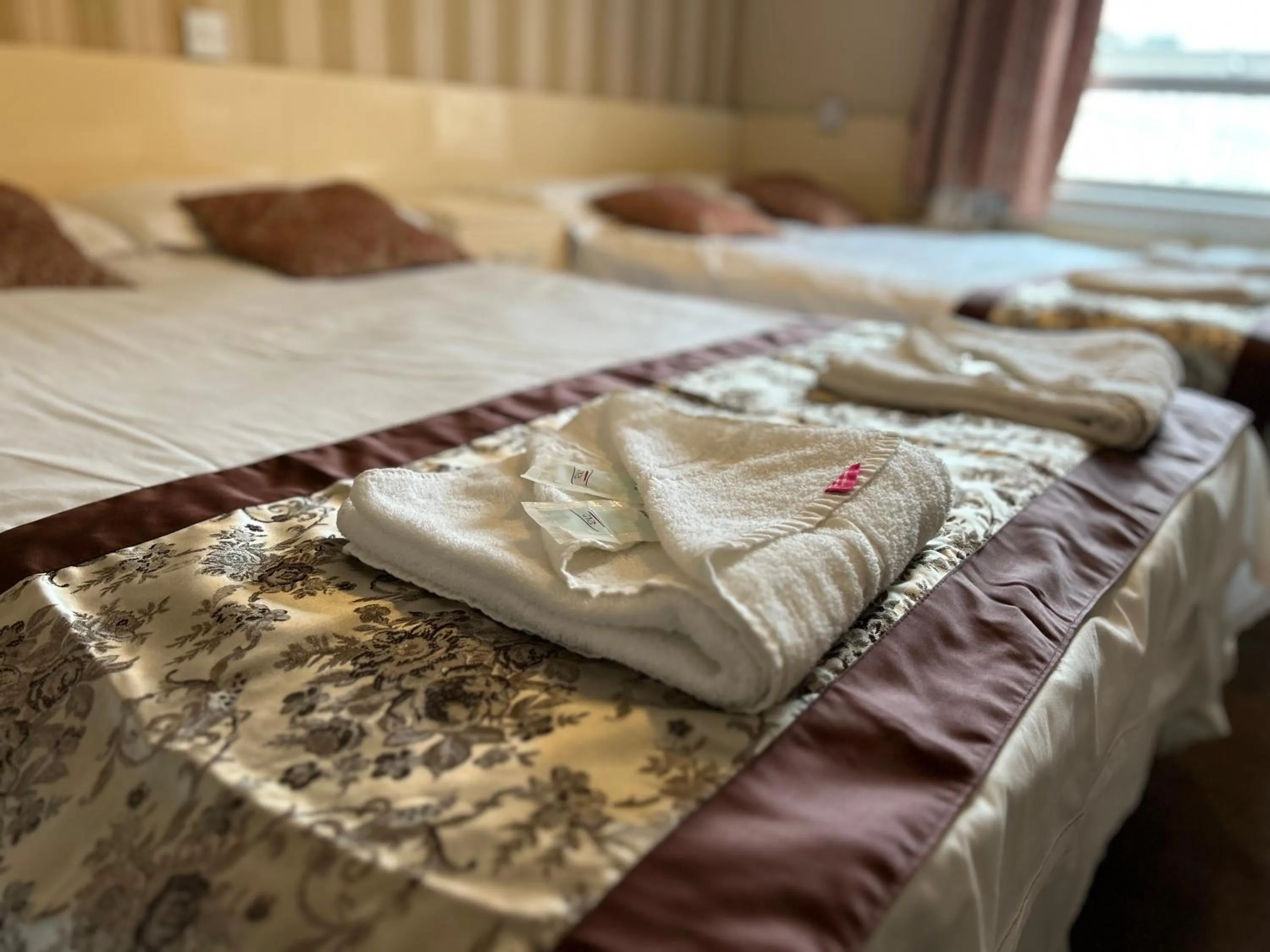 Bed in Earls Court Hotel