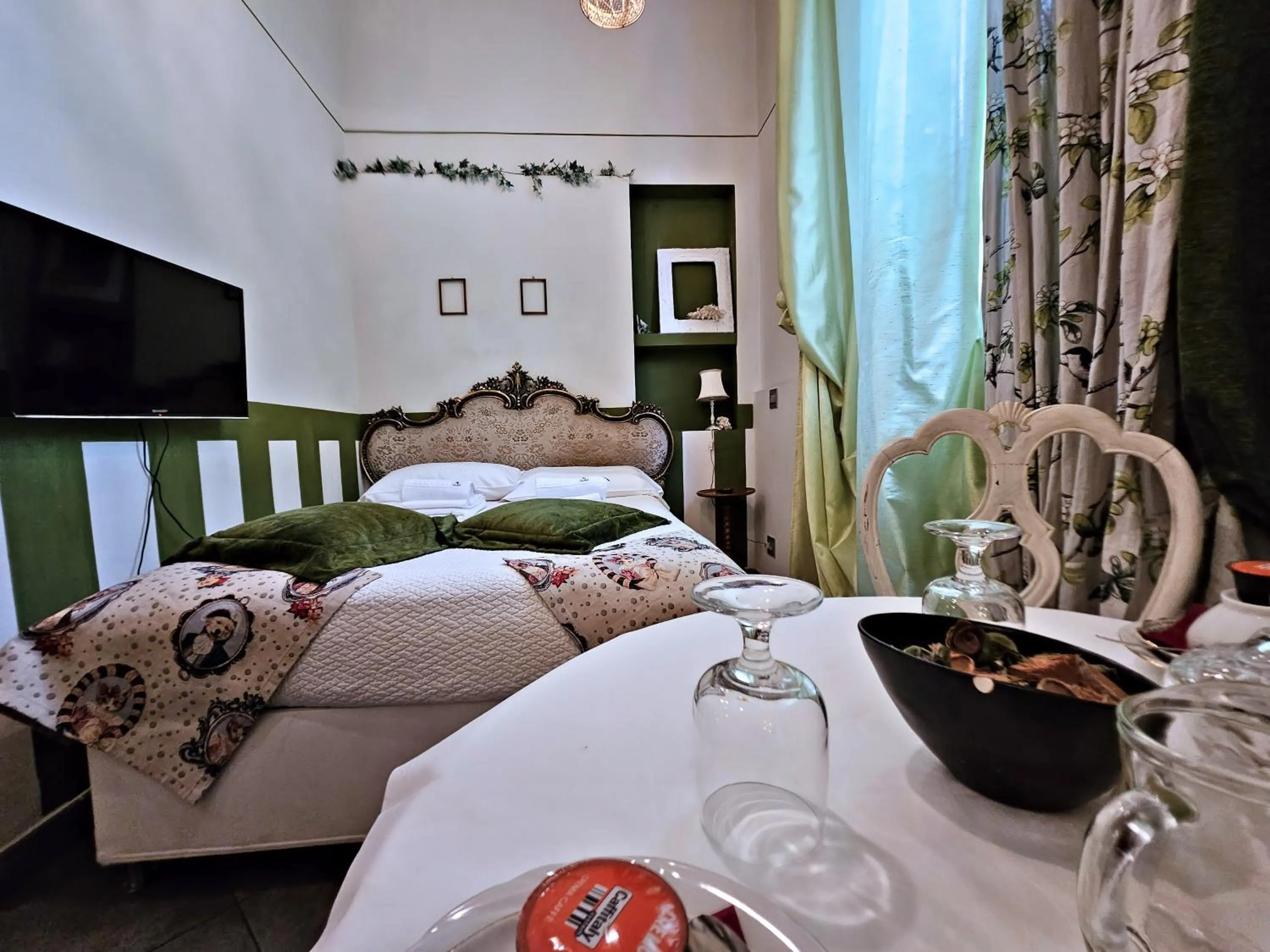 Photo of the whole room, Bed in AB Suite Bohèmien B&B