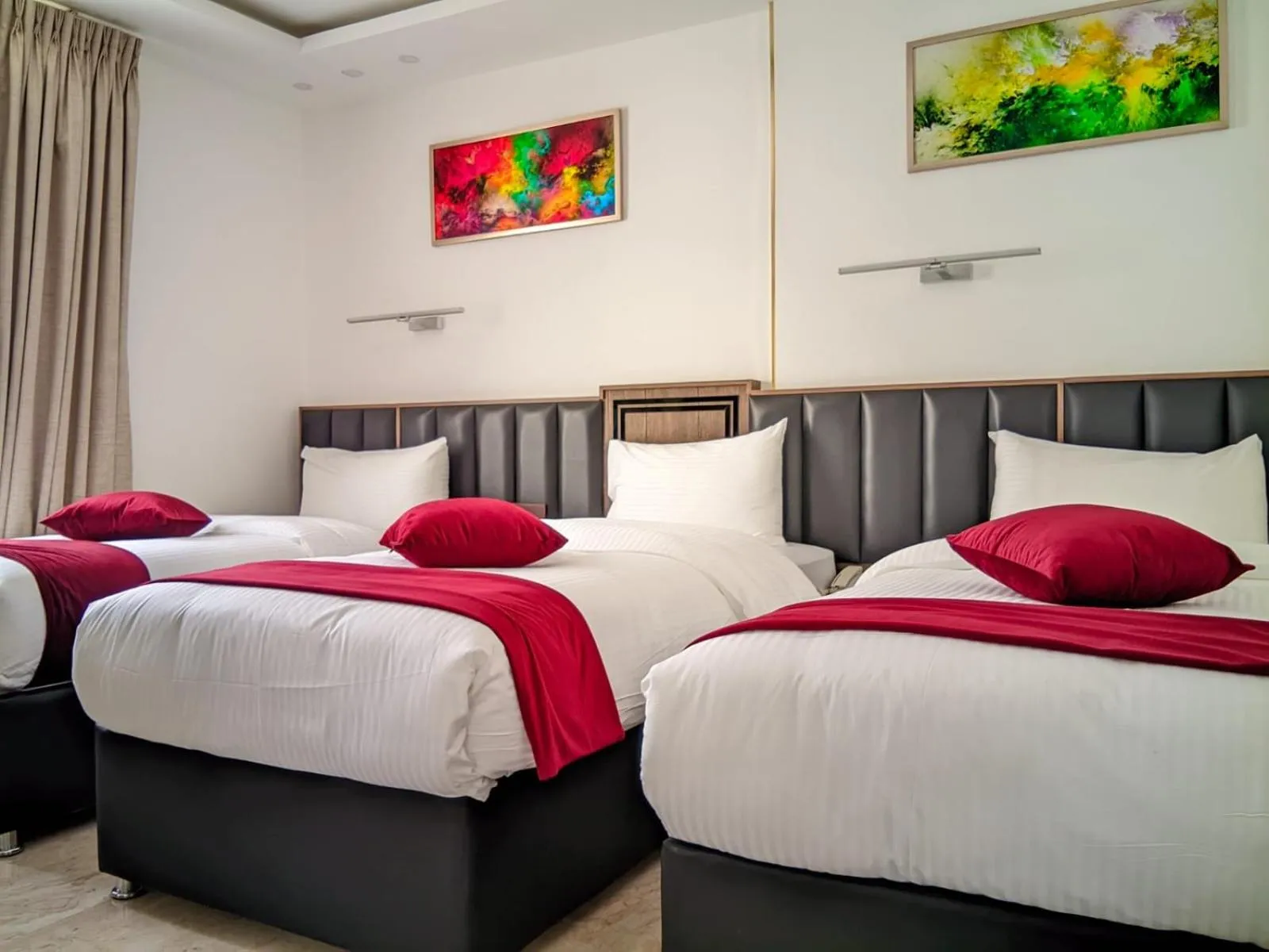 Bed in Petra Bermudez Hotel