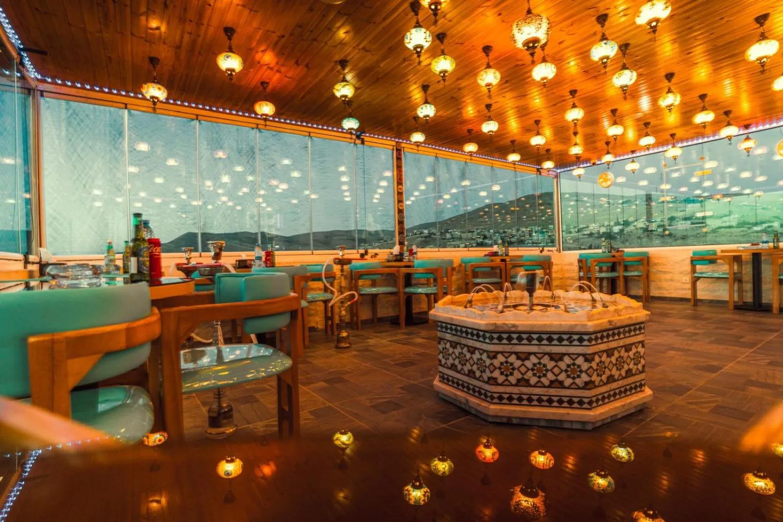 Restaurant/places to eat in Petra Bermudez Hotel