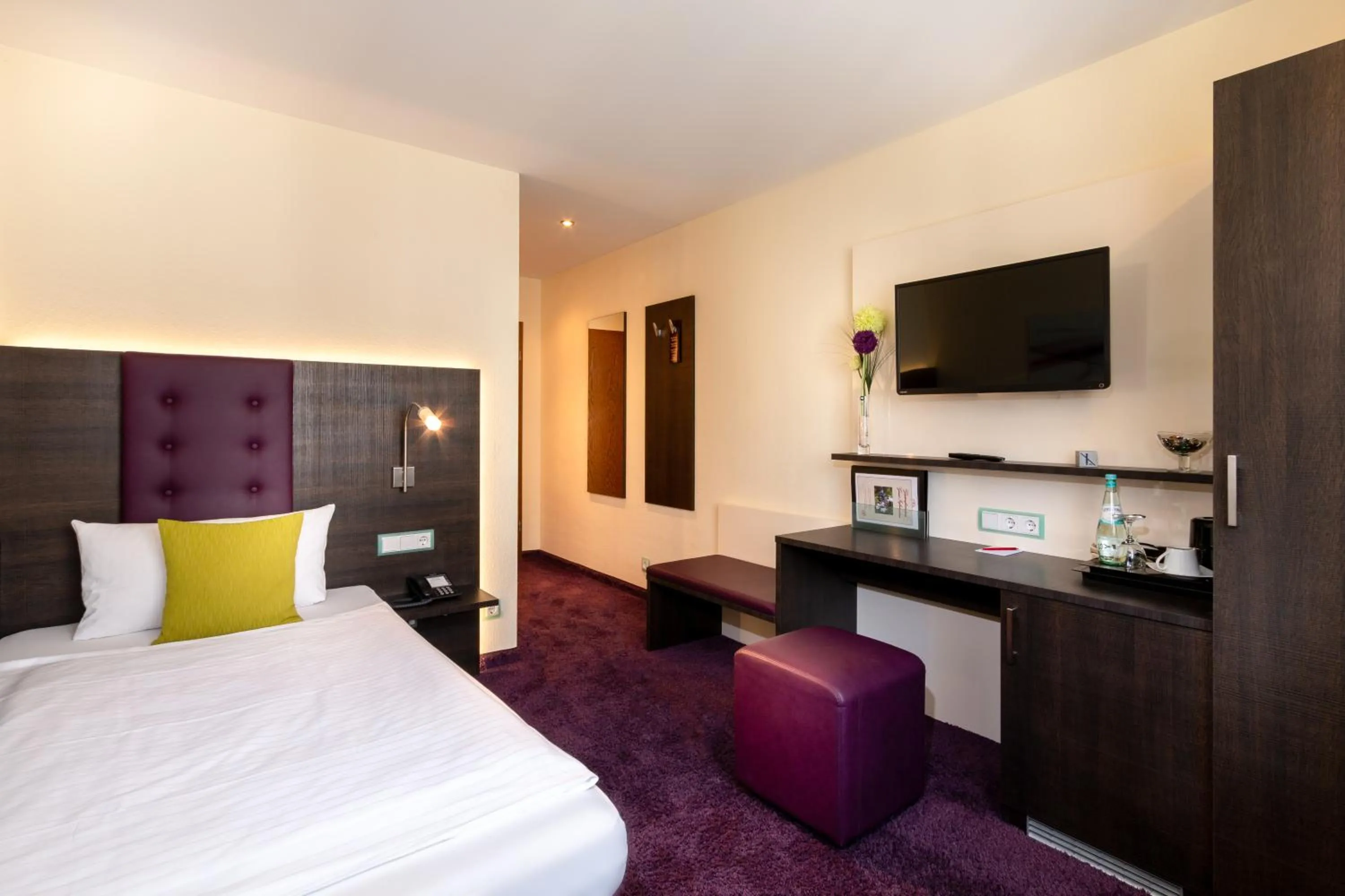 TV and multimedia, Bed in Hotel Zum Rosengarten