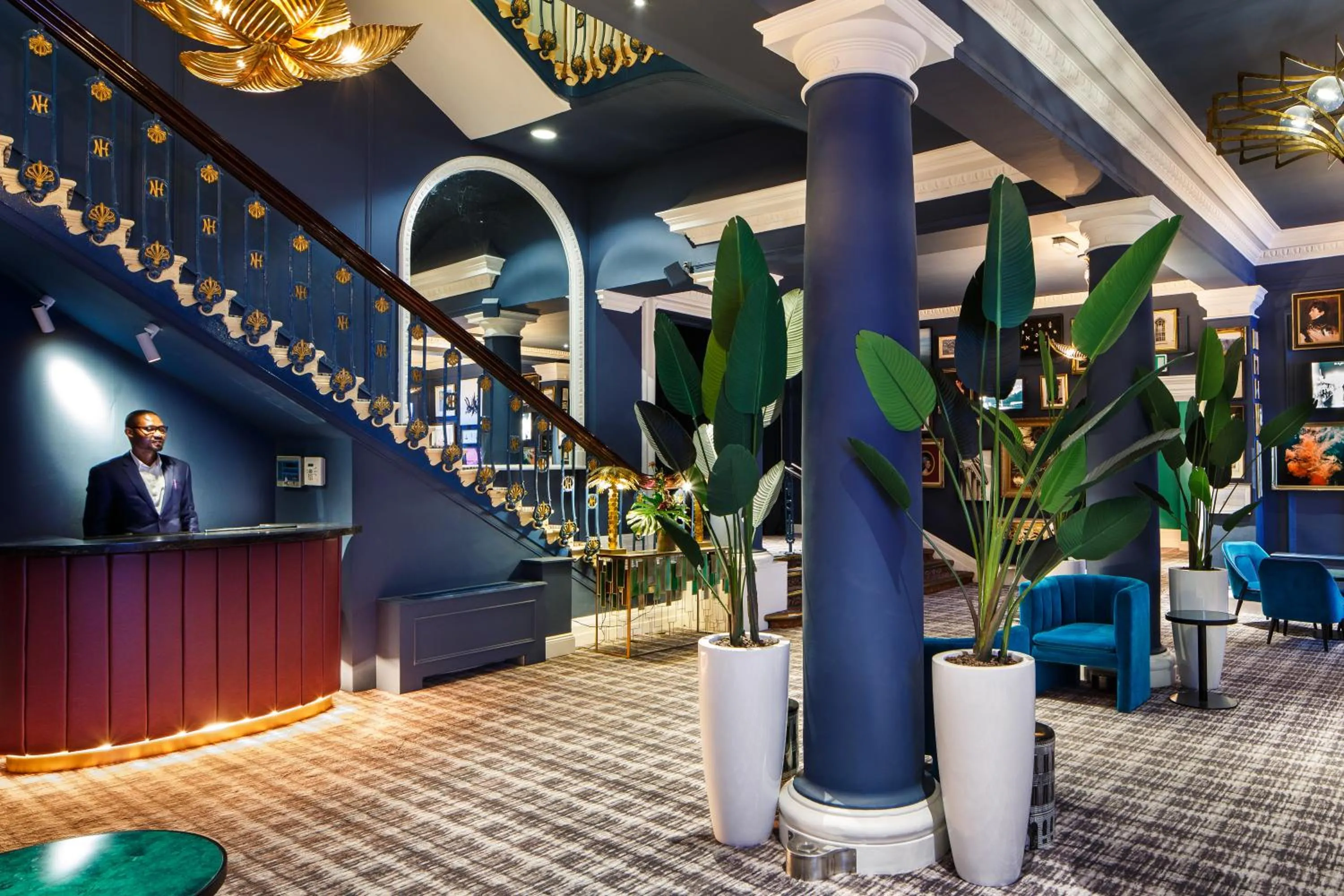 Lobby or reception in Mercure Brighton Seafront Hotel