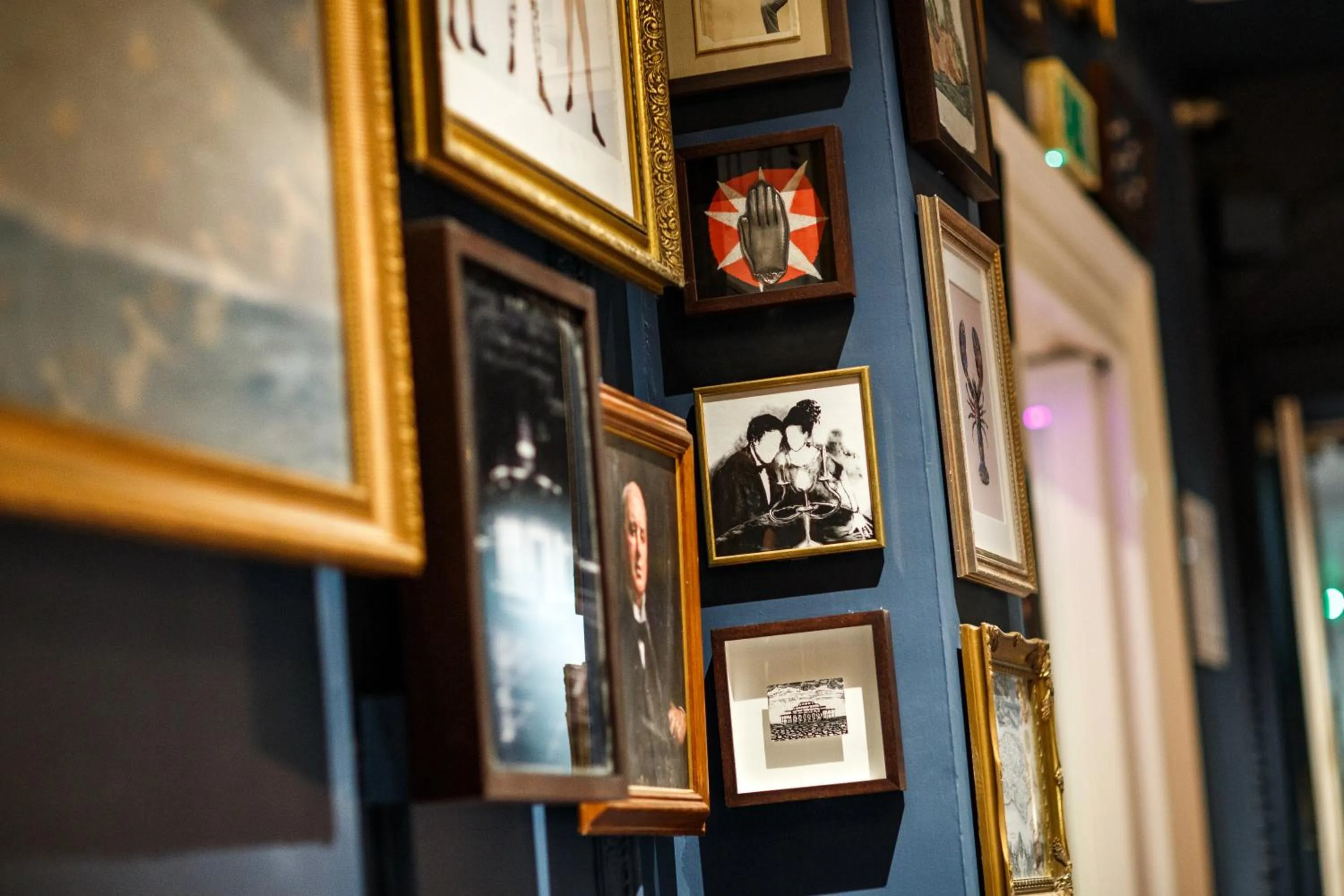 Lobby or reception in Mercure Brighton Seafront Hotel