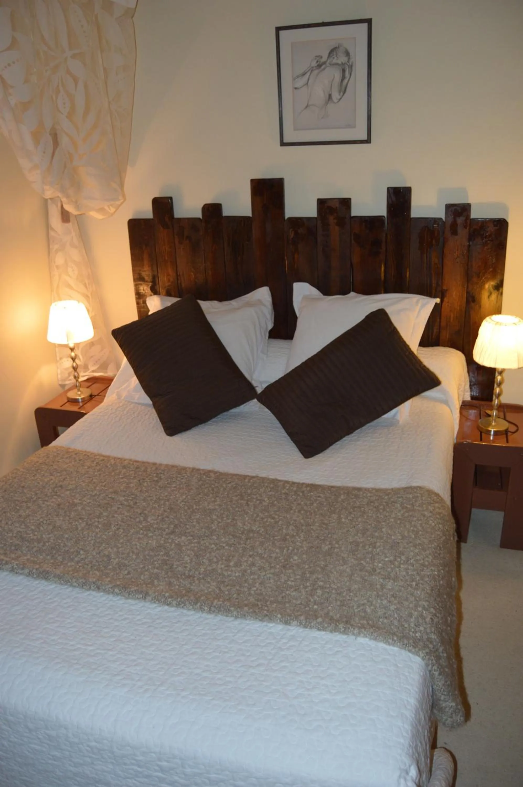 Photo of the whole room, Bed in La Balastière