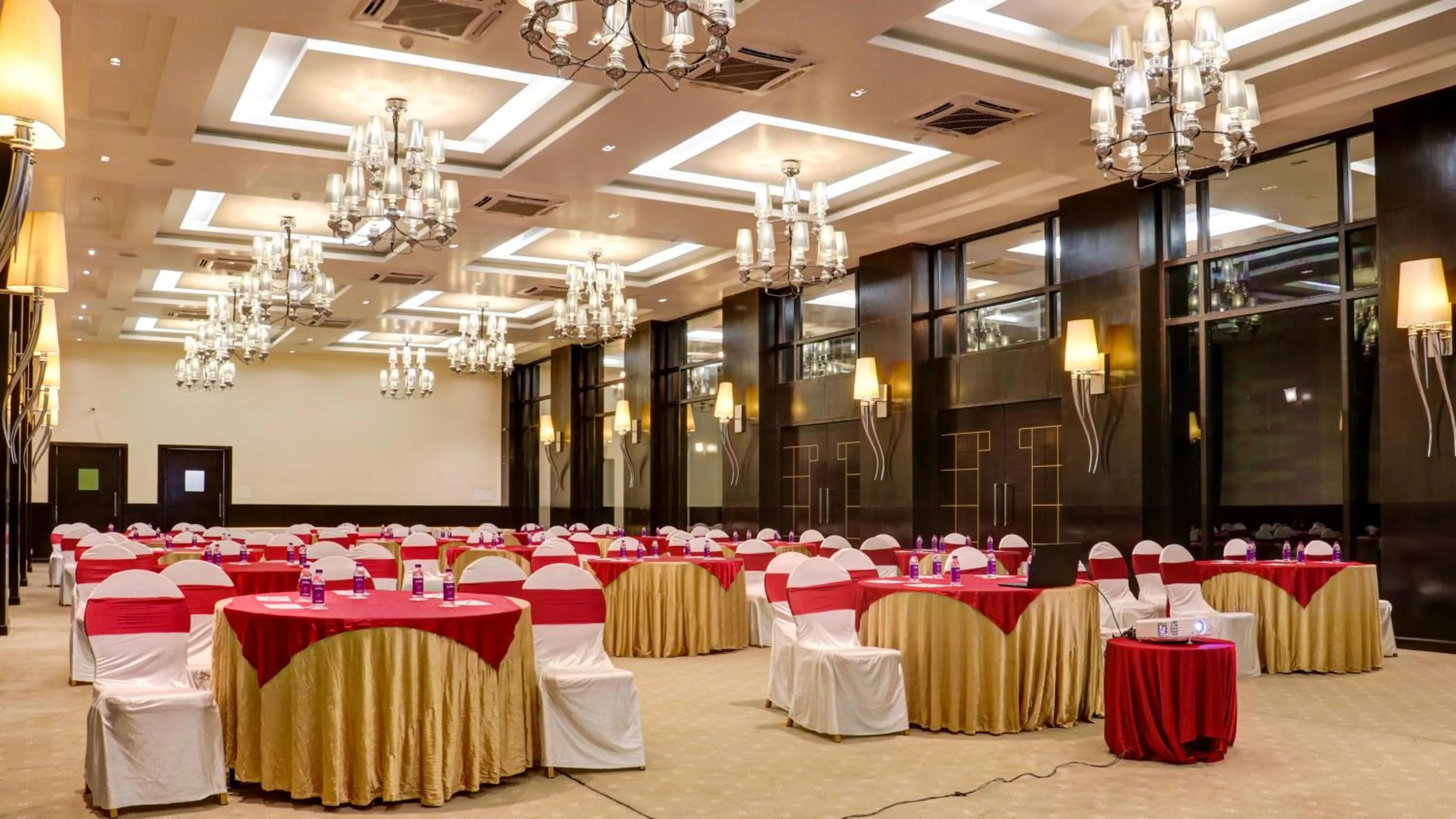 Banquet/Function facilities in The Greenwood, Tezpur