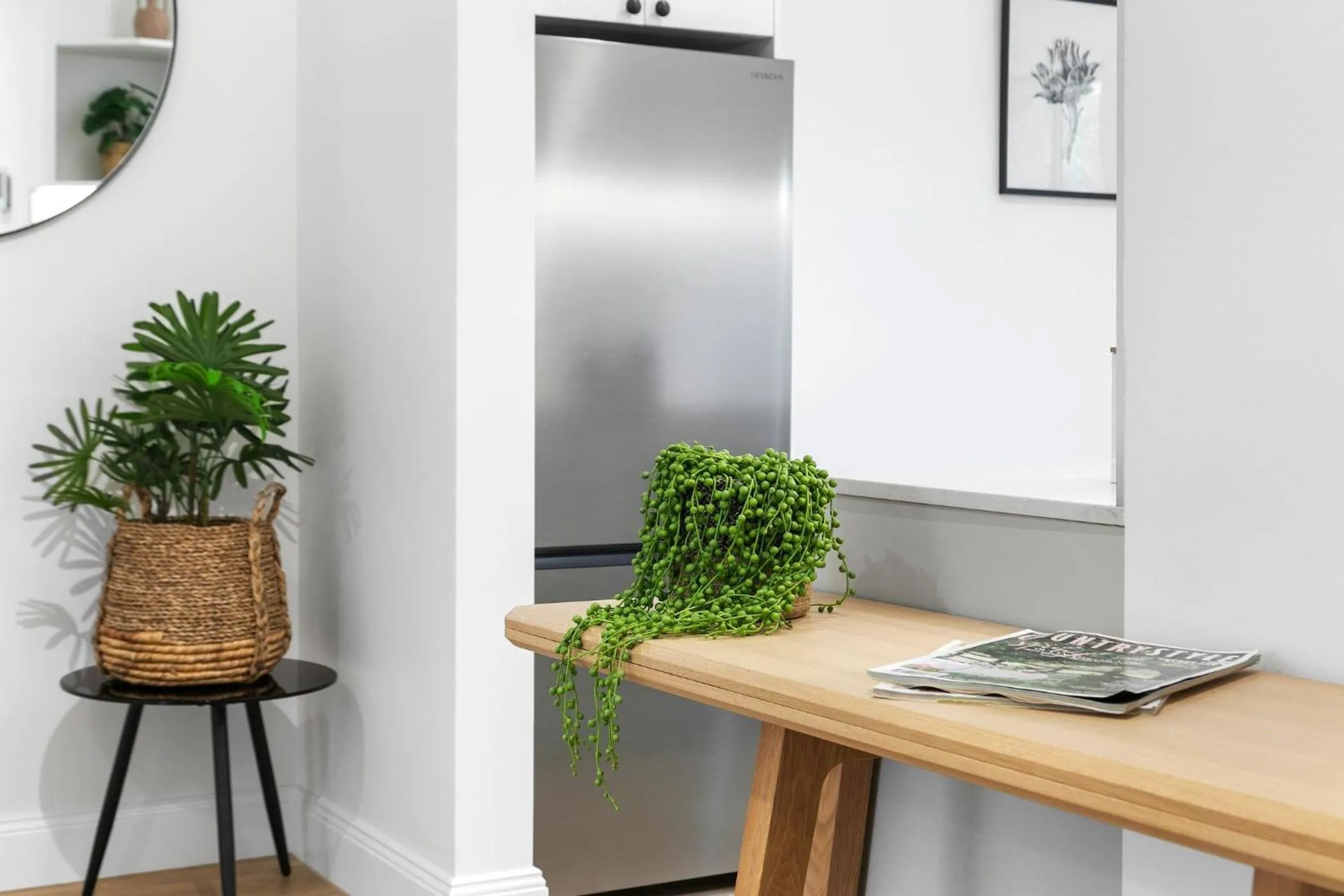 Kitchen or kitchenette in Hamilton Lodge Apartments by Urban Rest