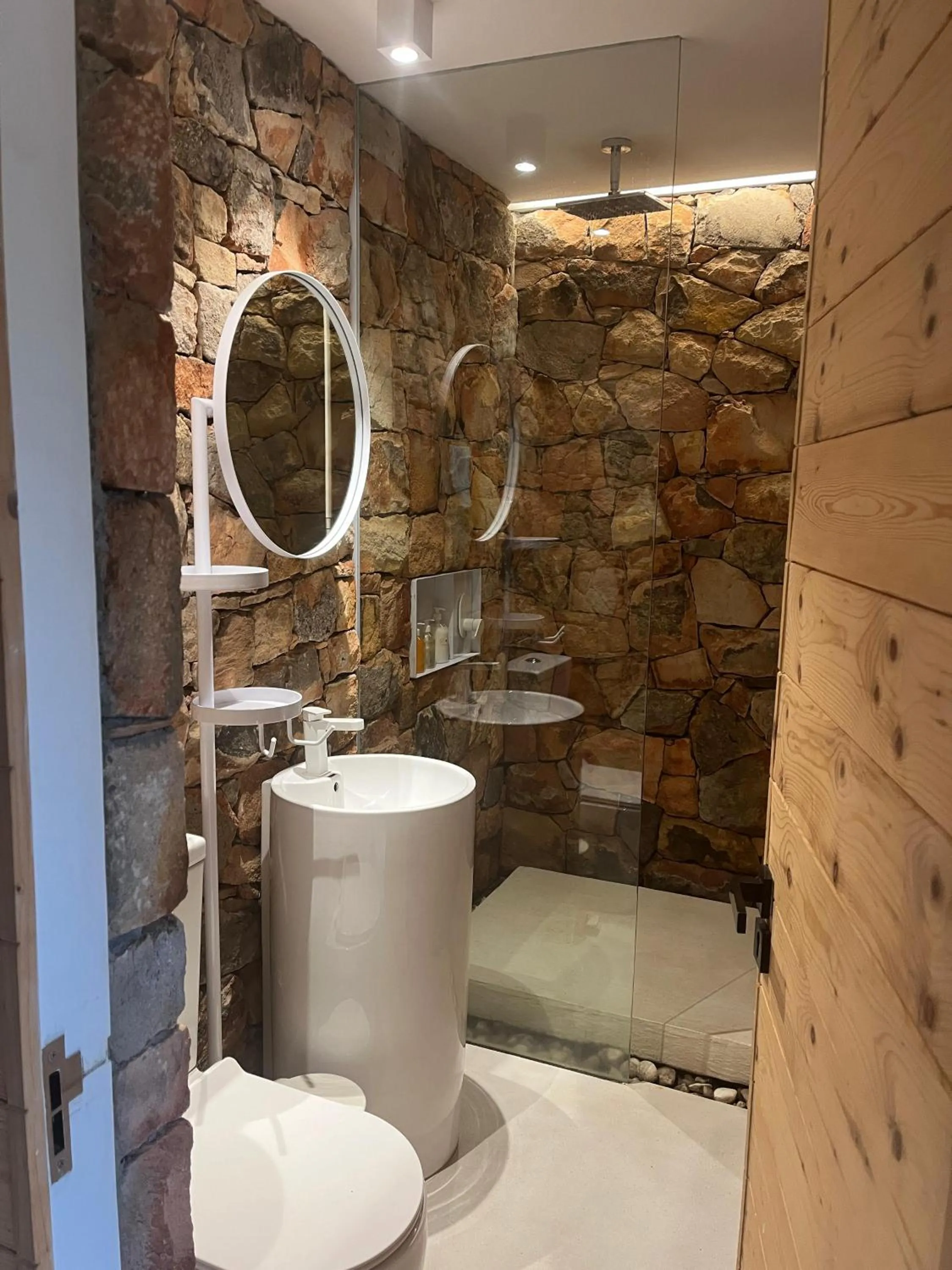 Bathroom in Old Mac Daddy