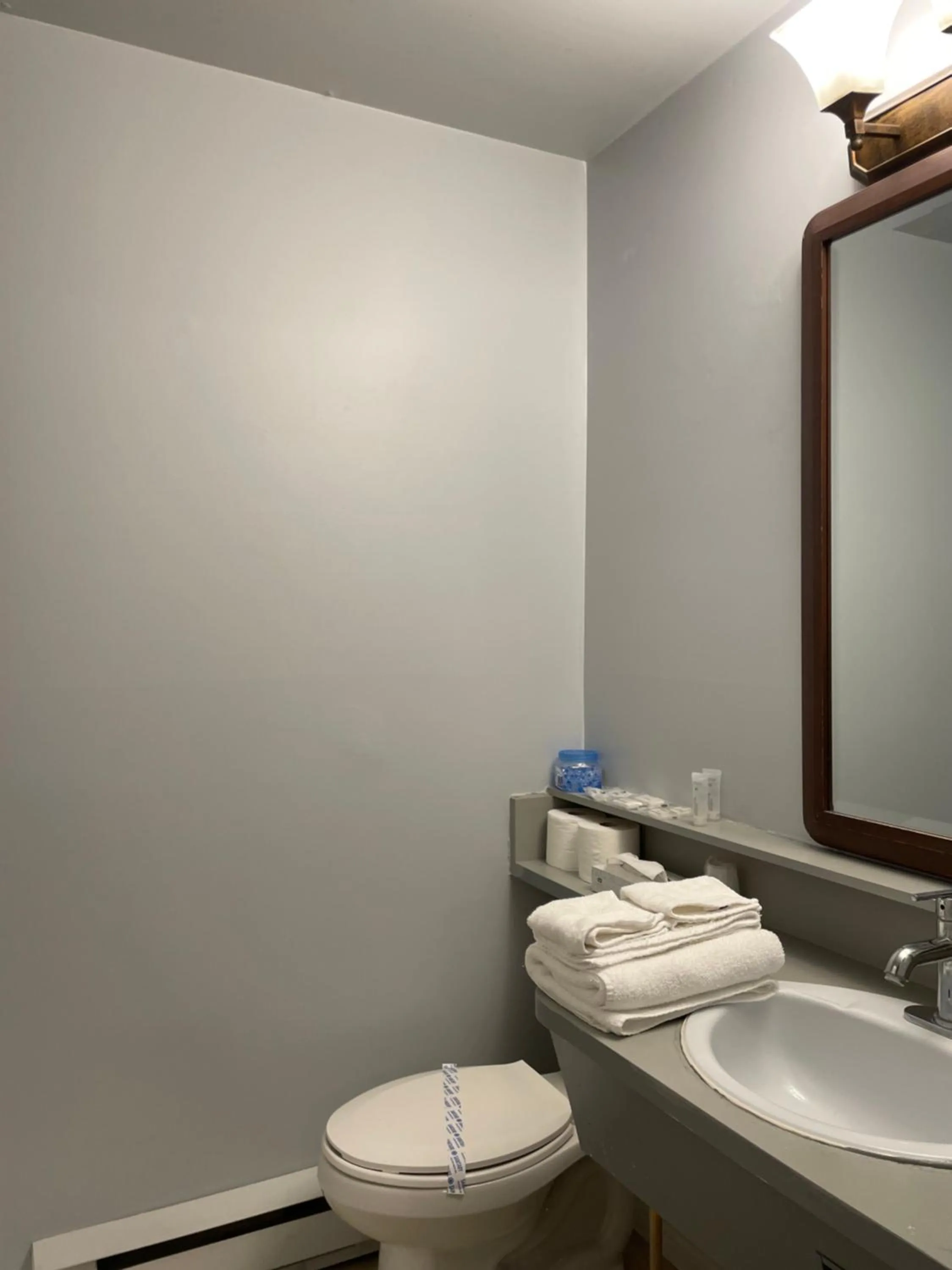 Bathroom in Nechako Valley Inn