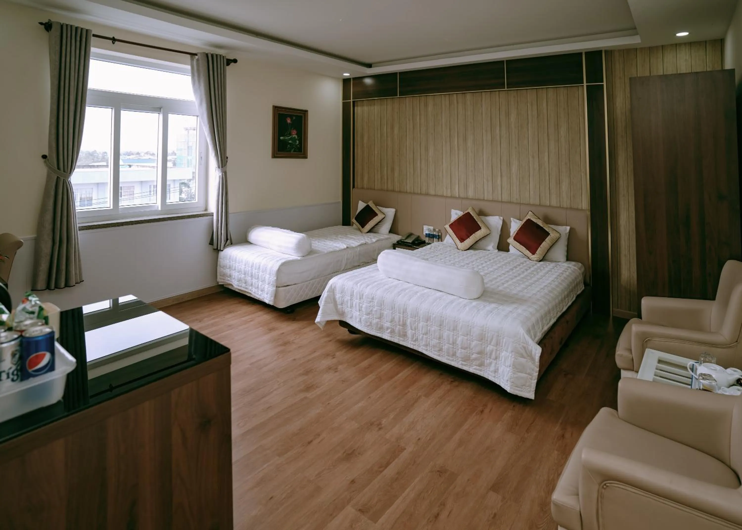 Photo of the whole room, Bed in Thuan Phat House Soc Trang
