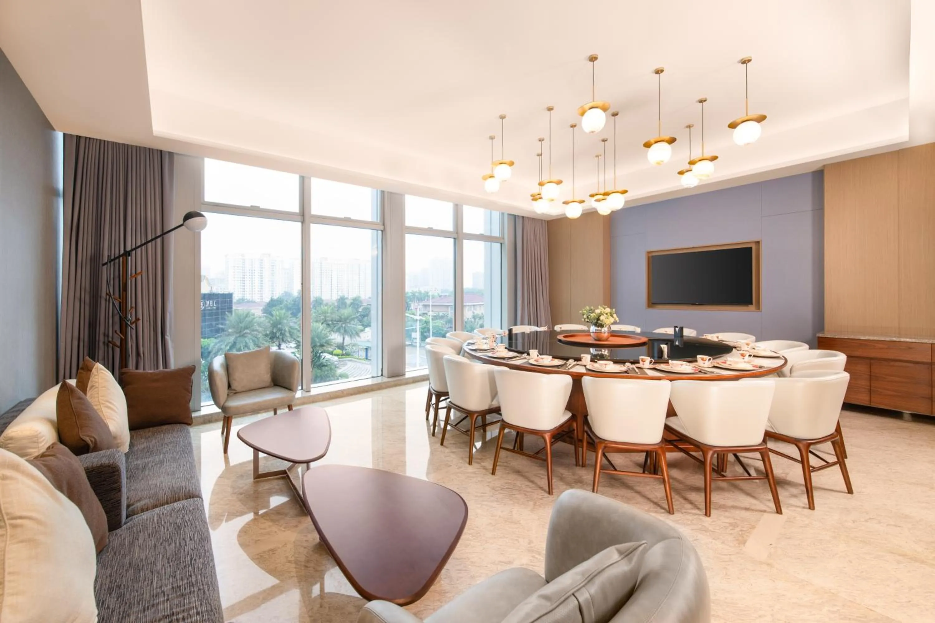 Restaurant/places to eat in Shan Zhi Ye Serviced Apartment Hotel - Houjie Wanda Plaza Liaoxia Subway Station