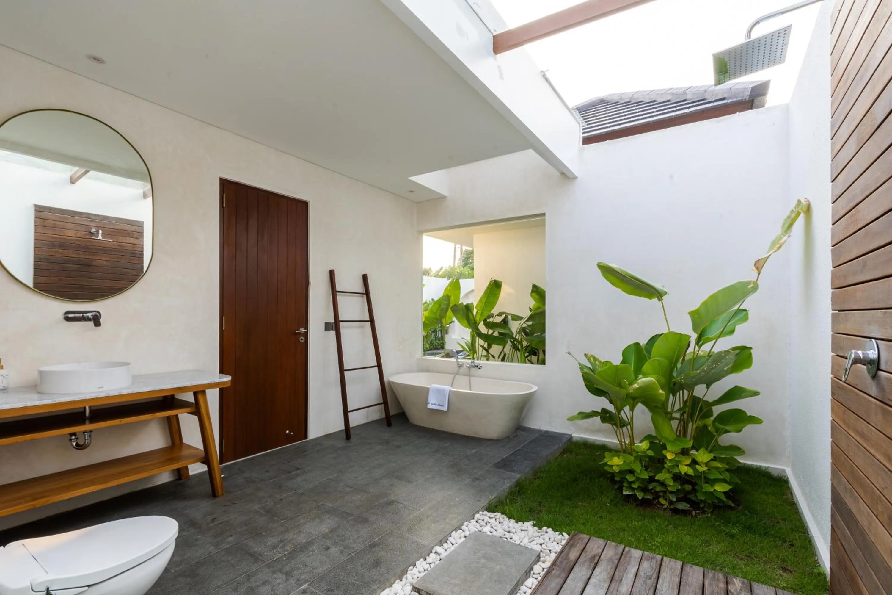 Garden in J4 Villas Sanur