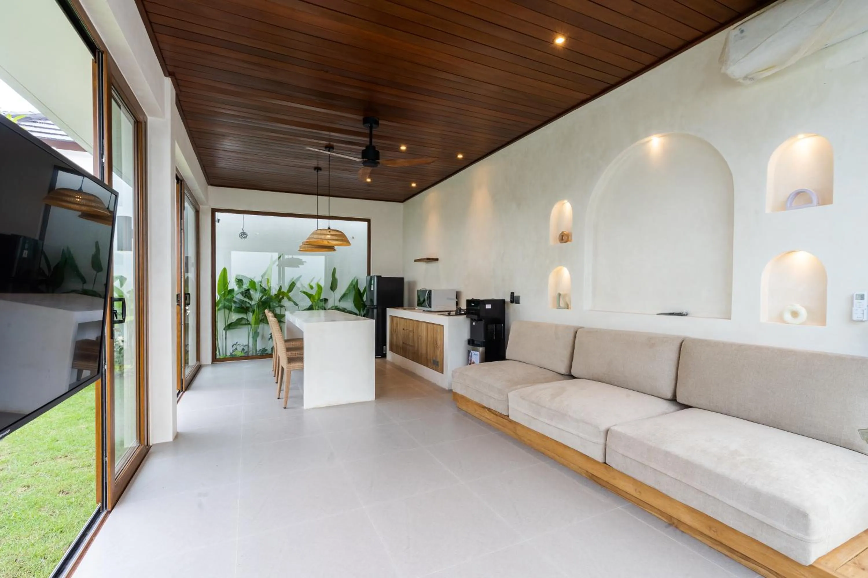 TV and multimedia in J4 Villas Sanur