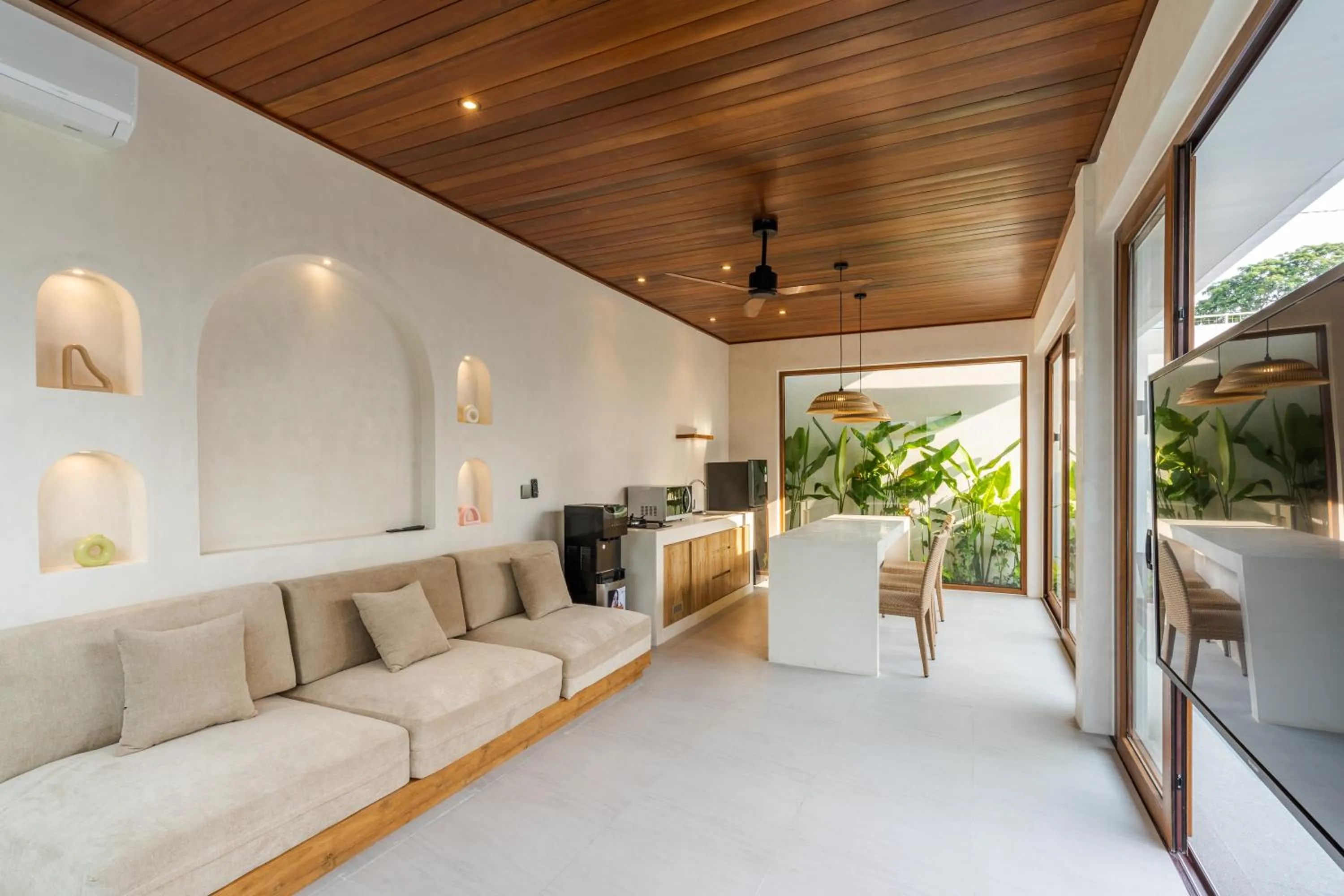 TV and multimedia in J4 Villas Sanur