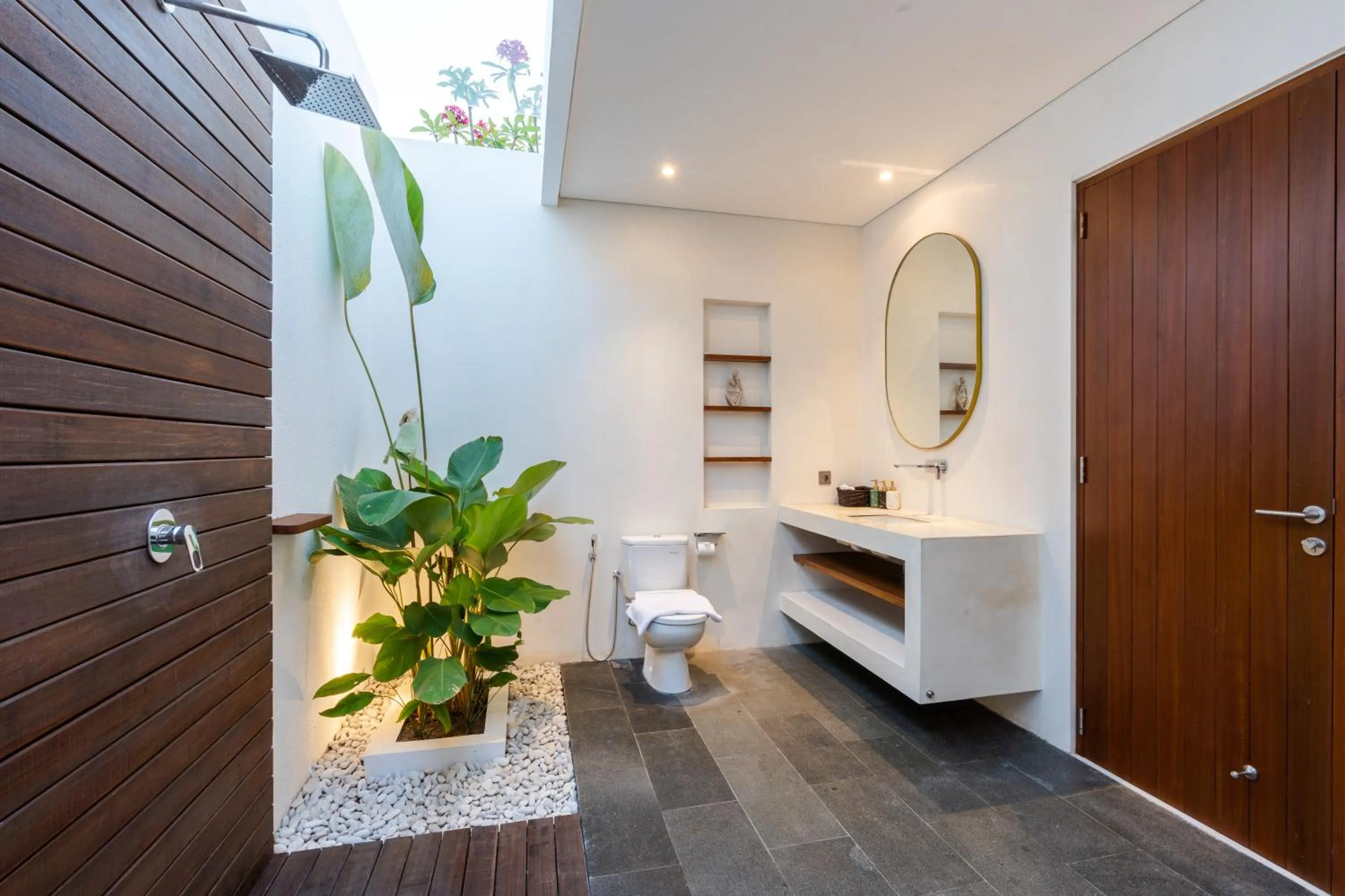 Shower in J4 Villas Sanur