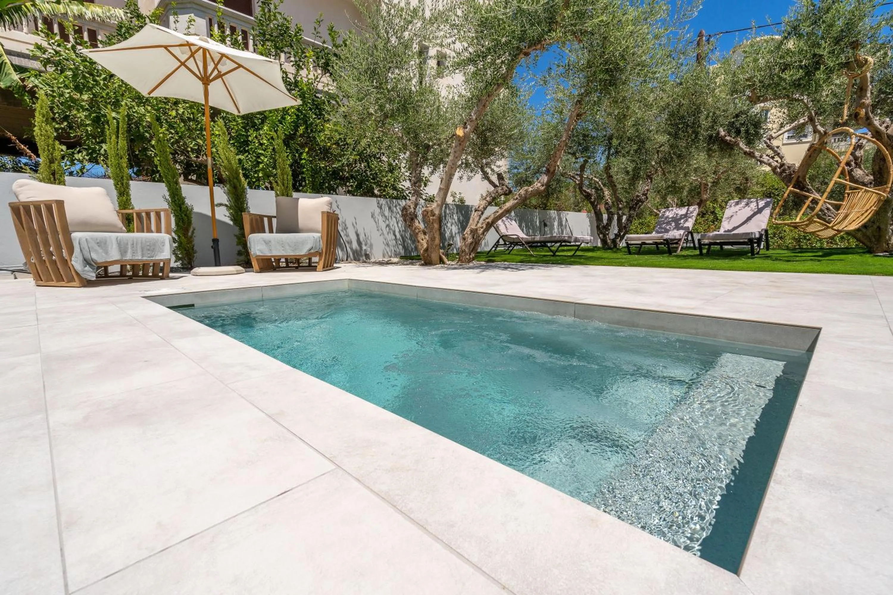 Spring in Chania Urban Living - Live like a local