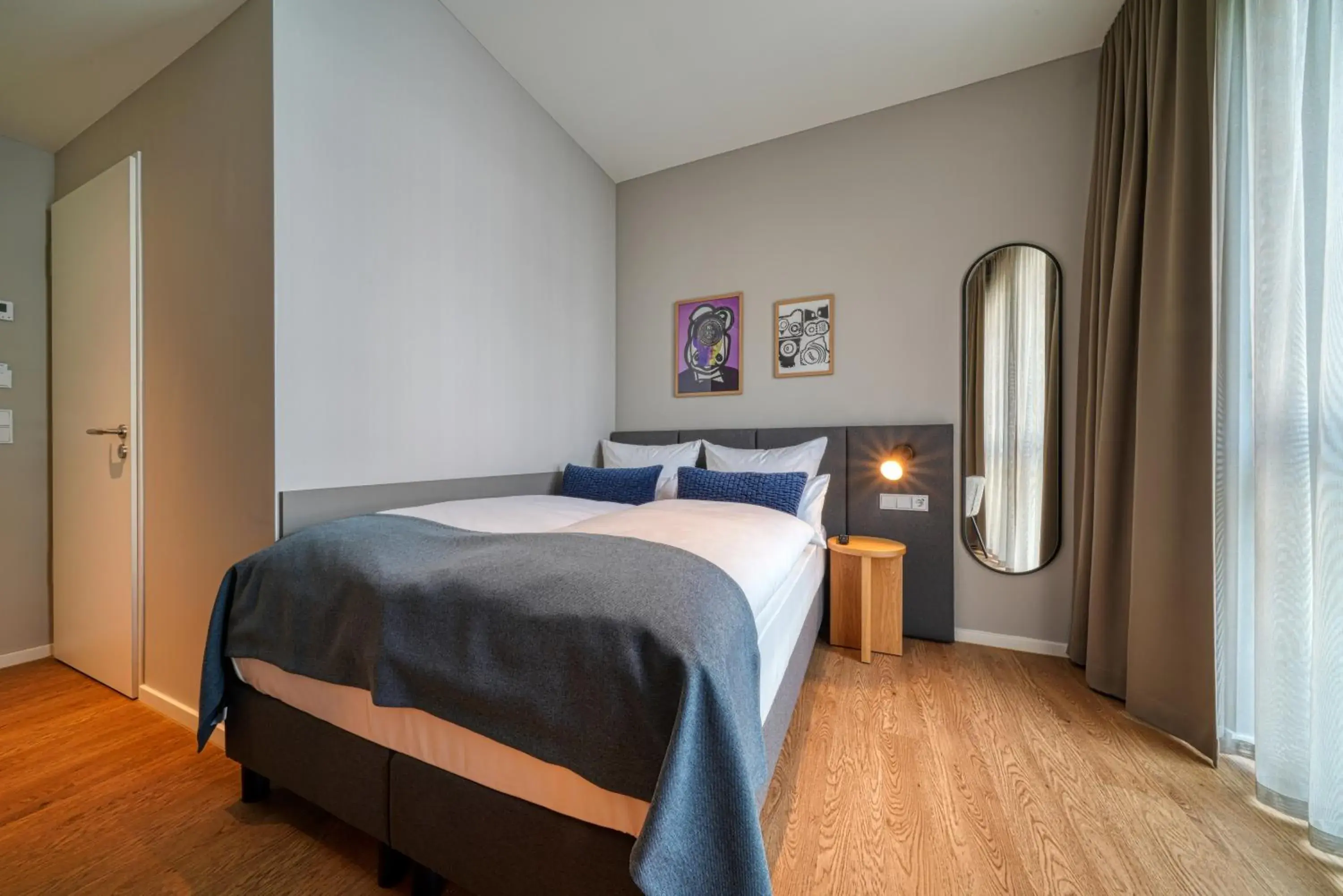 Double Room - Disability Access in INA Boutique Hannover-Linden - Digital Access Double Room - Disability Access in INA Boutique Hannover-Linden - Digital Access