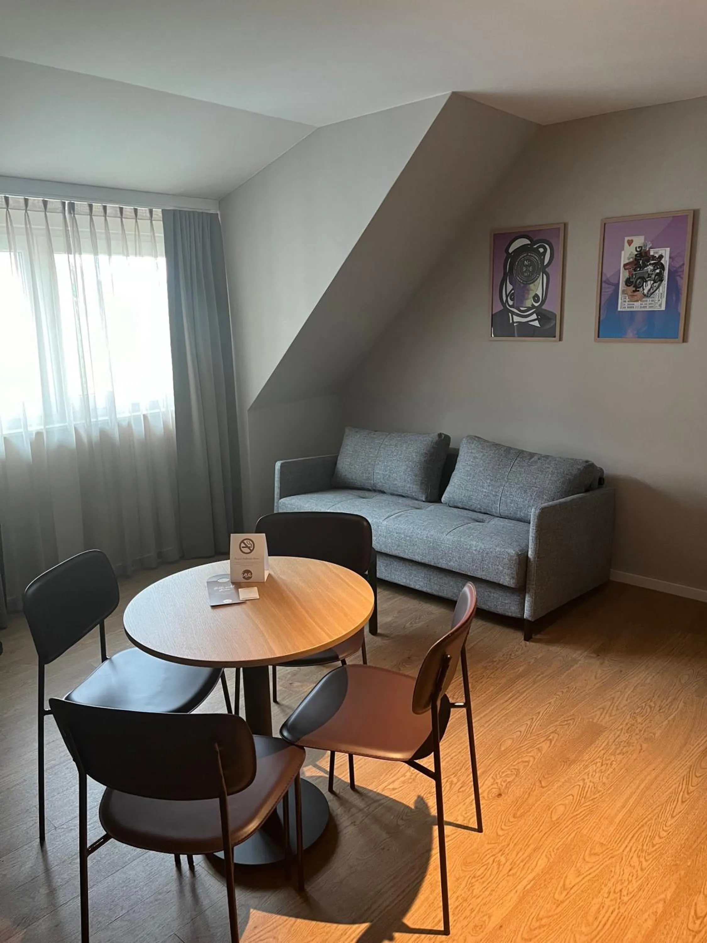 Photo of the whole room in INA Boutique Hannover-Linden - Digital Access