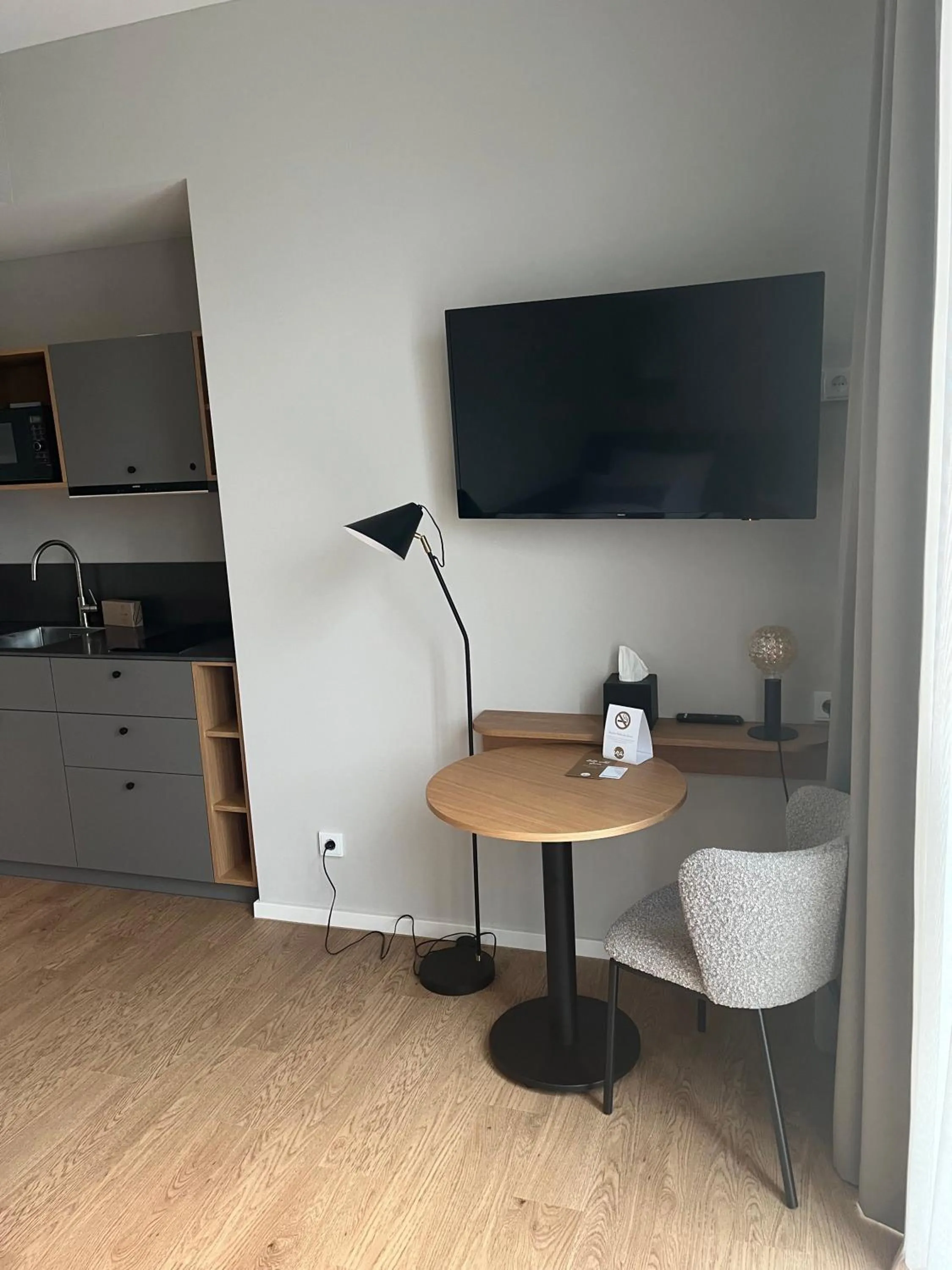 Photo of the whole room in INA Boutique Hannover-Linden - Digital Access