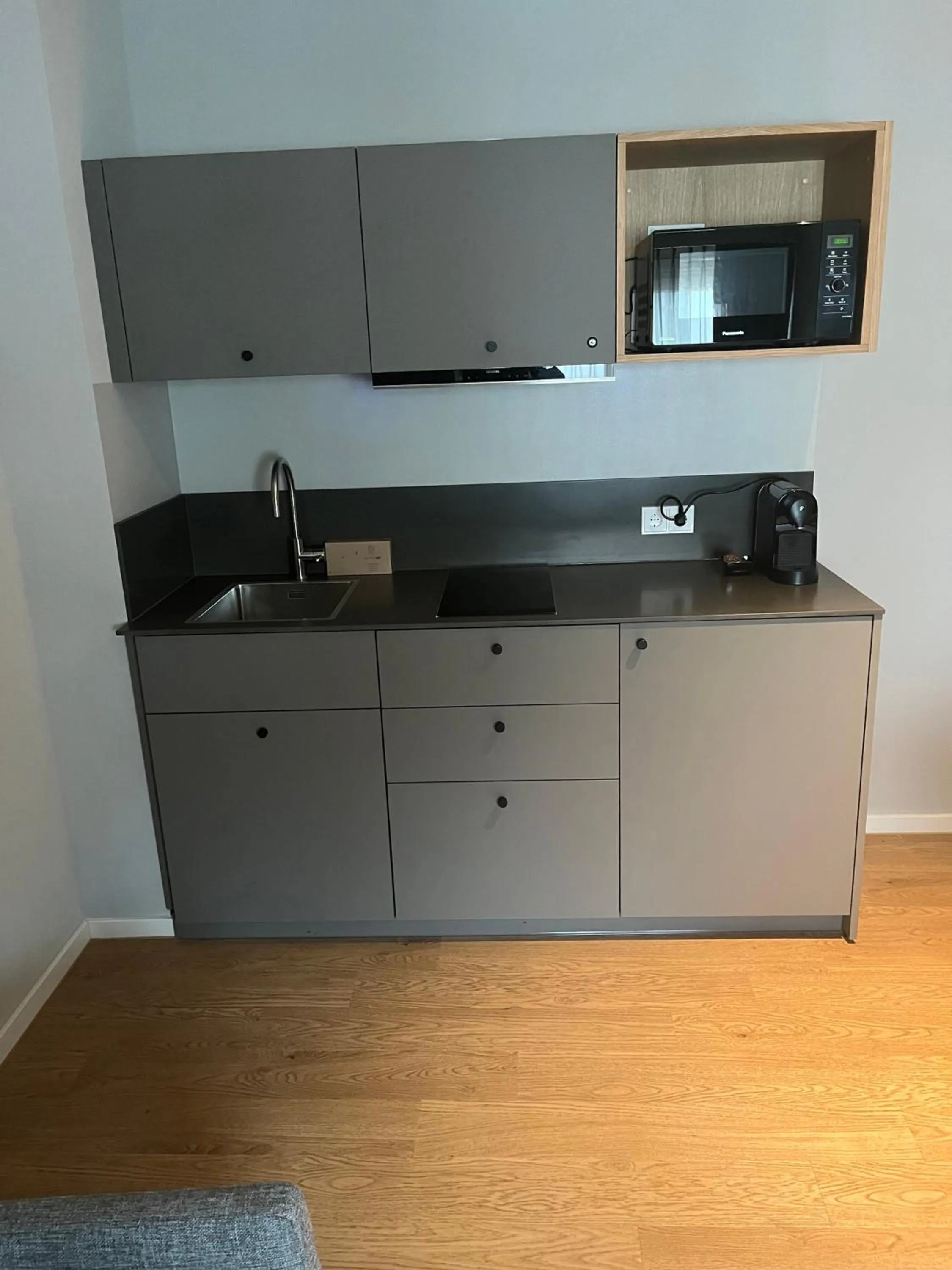 Kitchen or kitchenette in INA Boutique Hannover-Linden - Digital Access