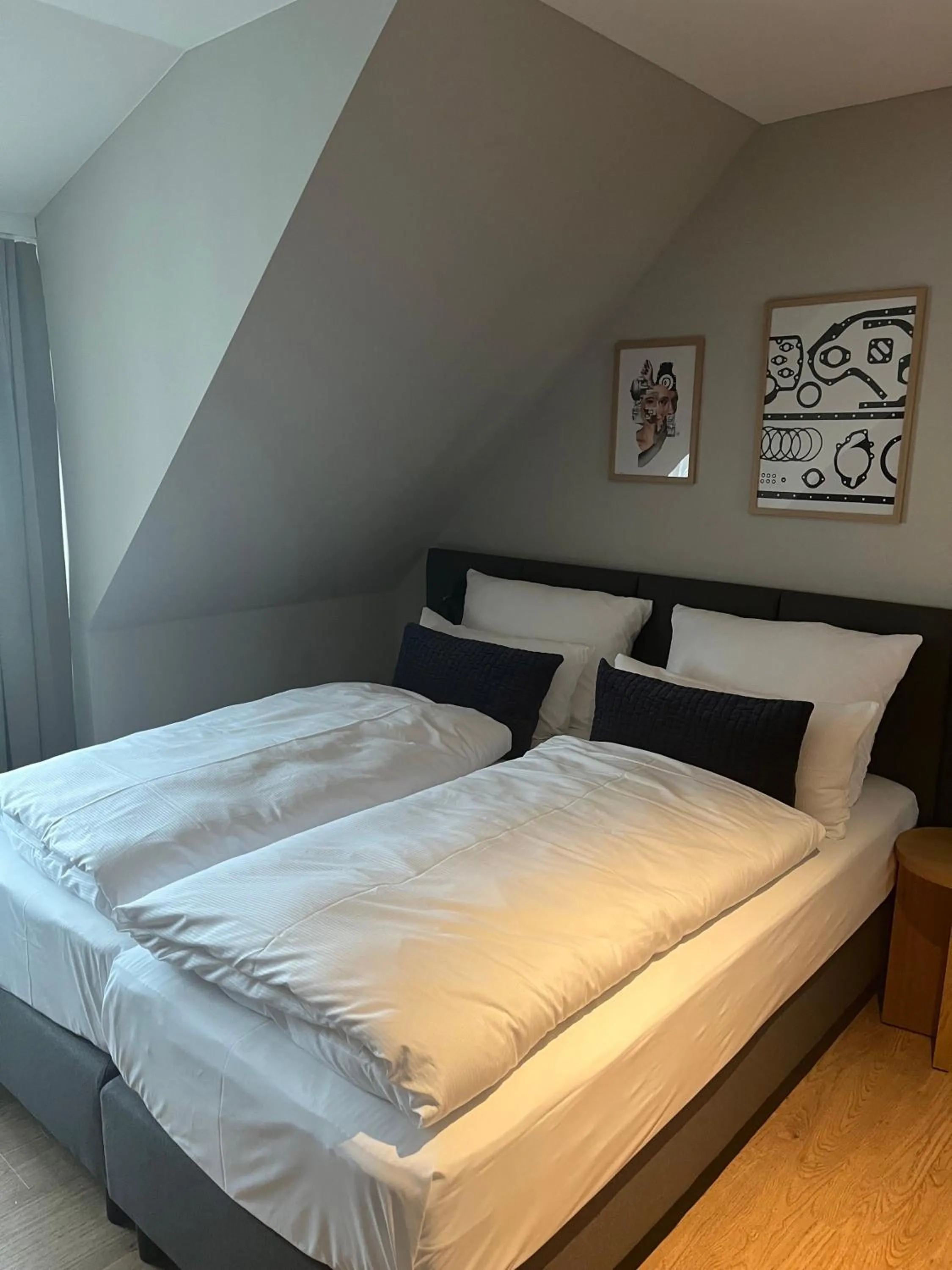 Photo of the whole room, Bed in INA Boutique Hannover-Linden - Digital Access