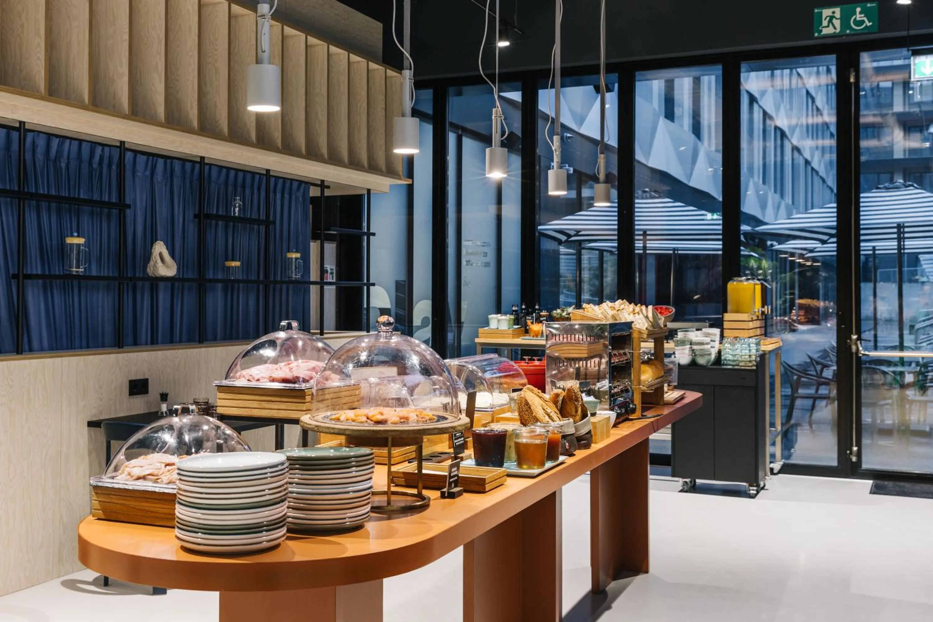 Restaurant/places to eat in The Social Hub San Sebastián