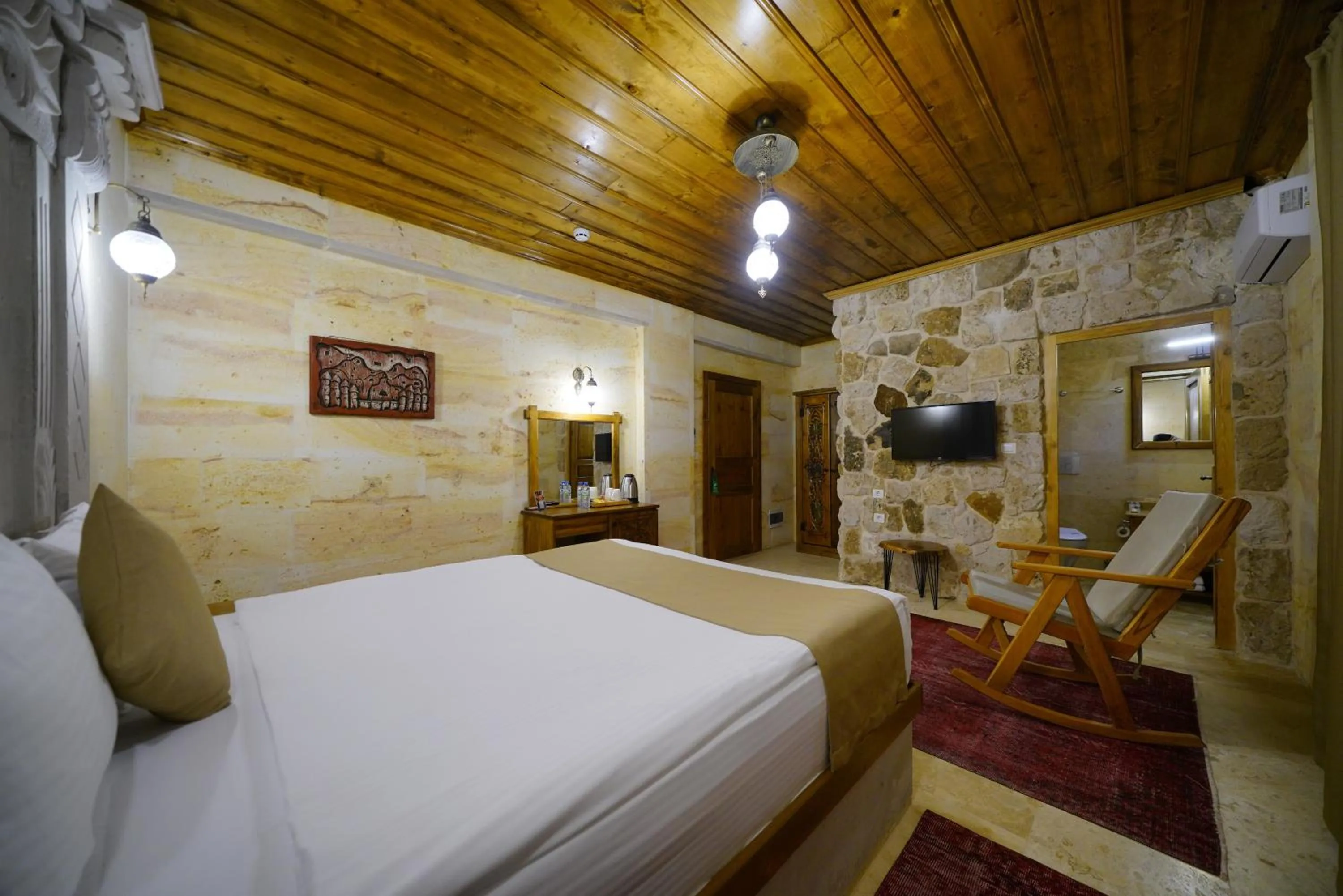 Bed in Enjoy Stone Hotel