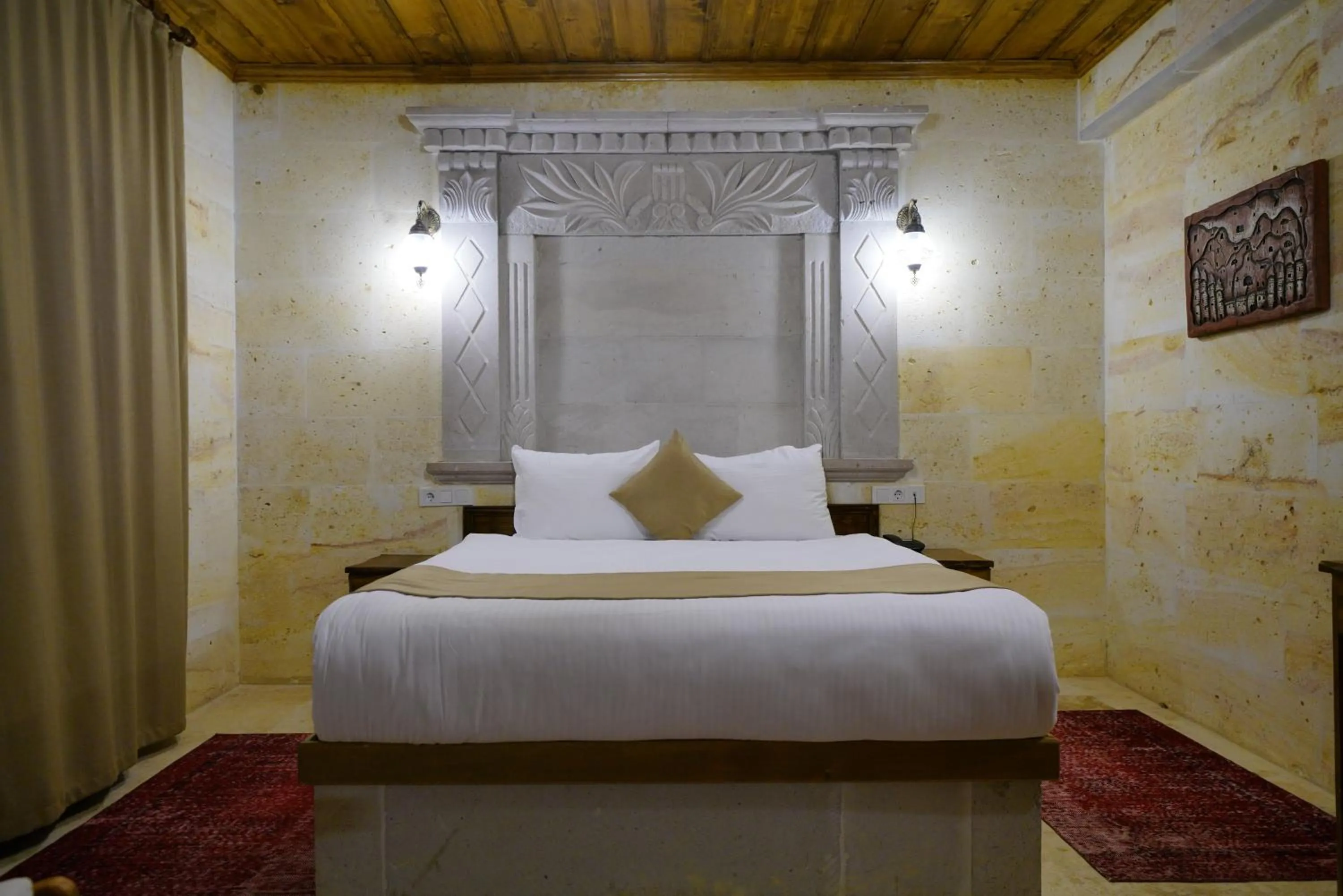 Bed in Enjoy Stone Hotel
