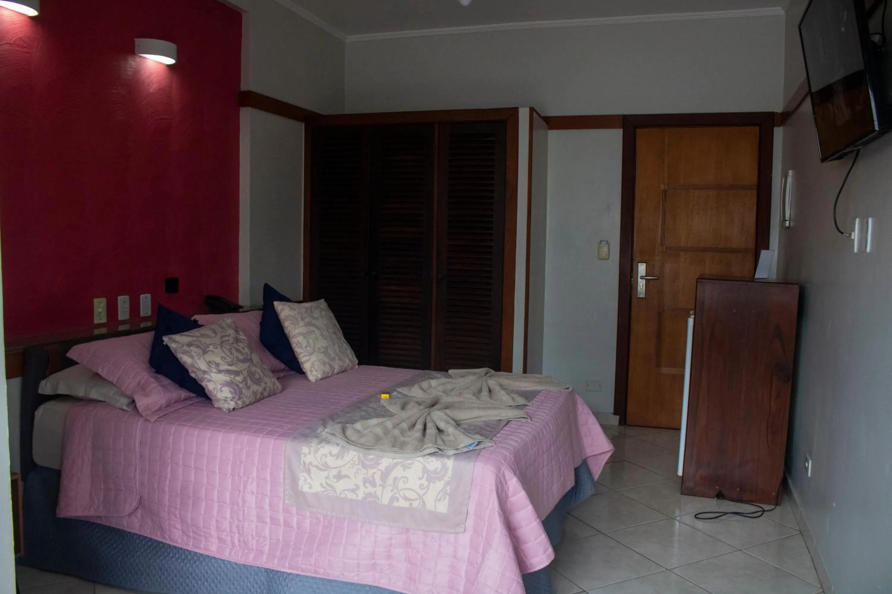 Bedroom, Bed in Hotel São Charbel