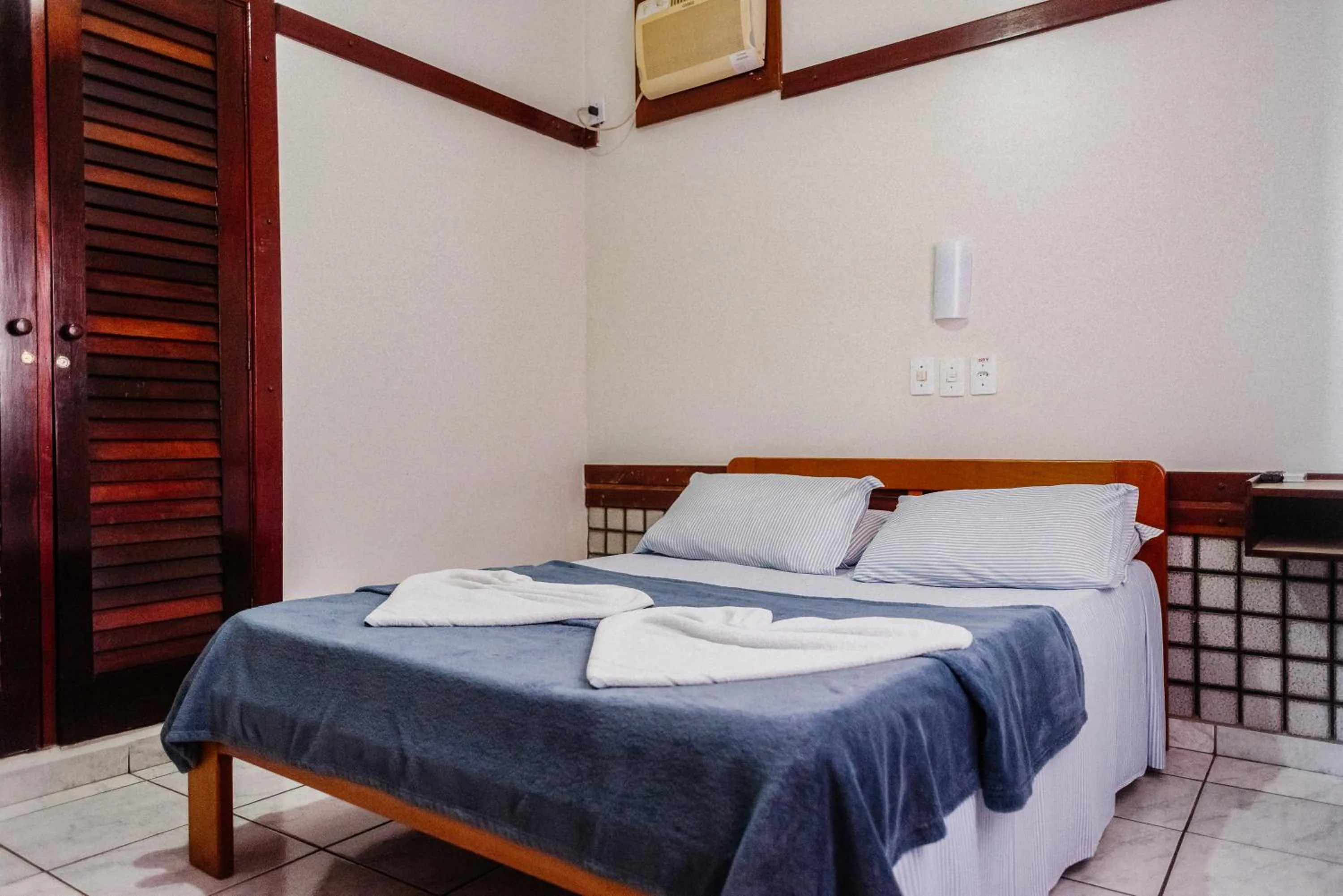 Bed in Hotel São Charbel